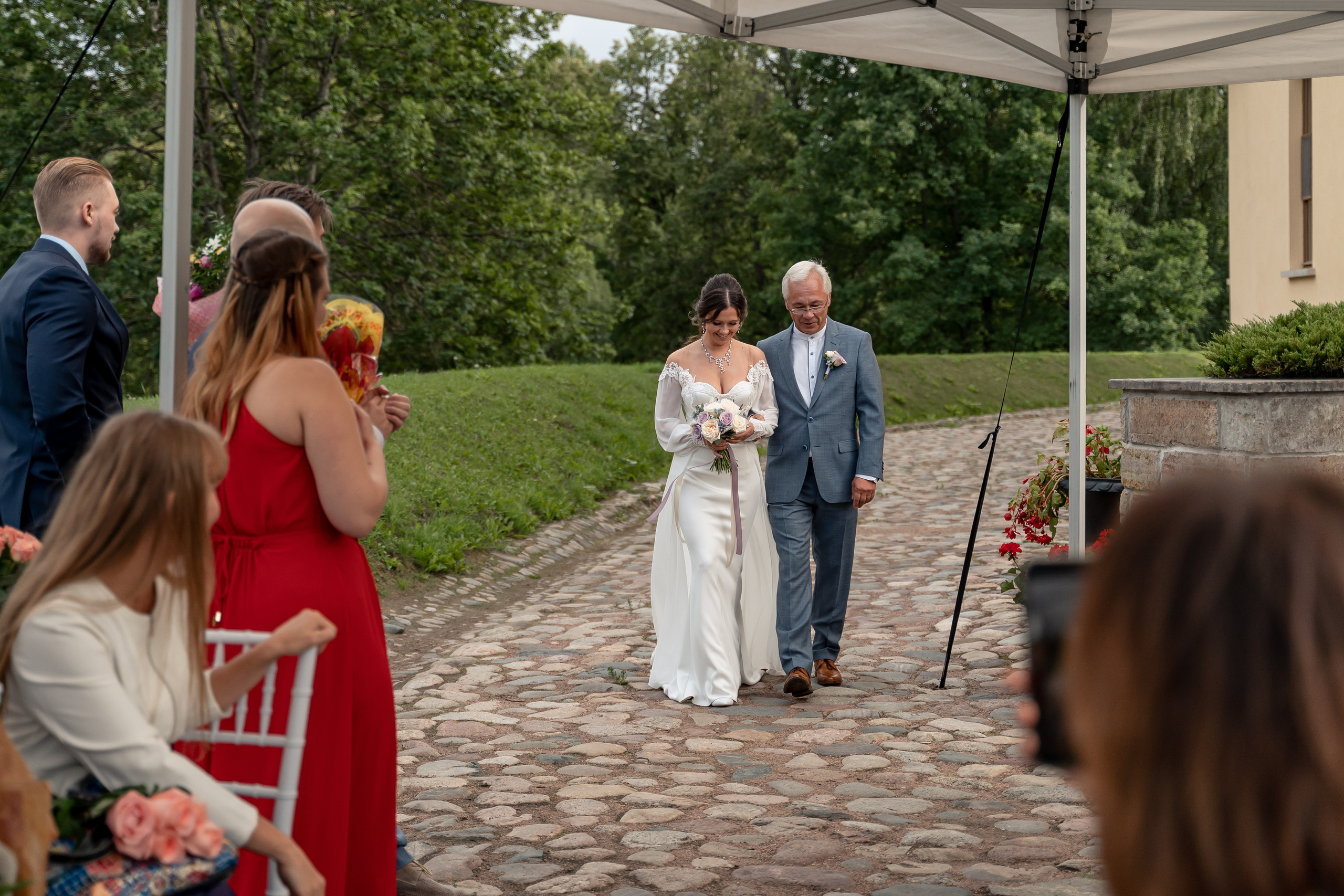 Евгений и Валерия. Павловск, замок БИП. Фотограф в Петергофе