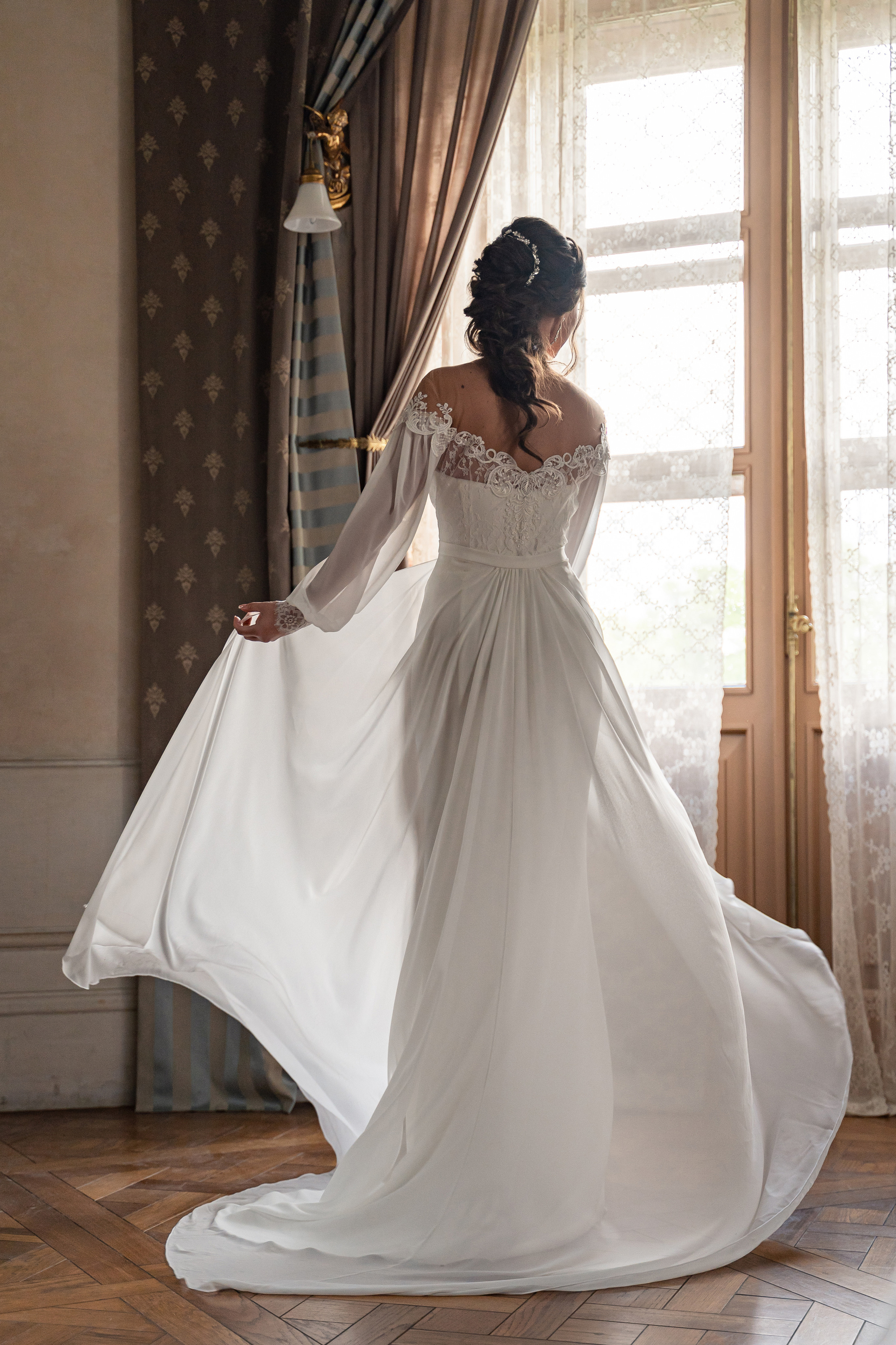 Евгений и Валерия. Павловск, замок БИП. Фотограф в Петергофе