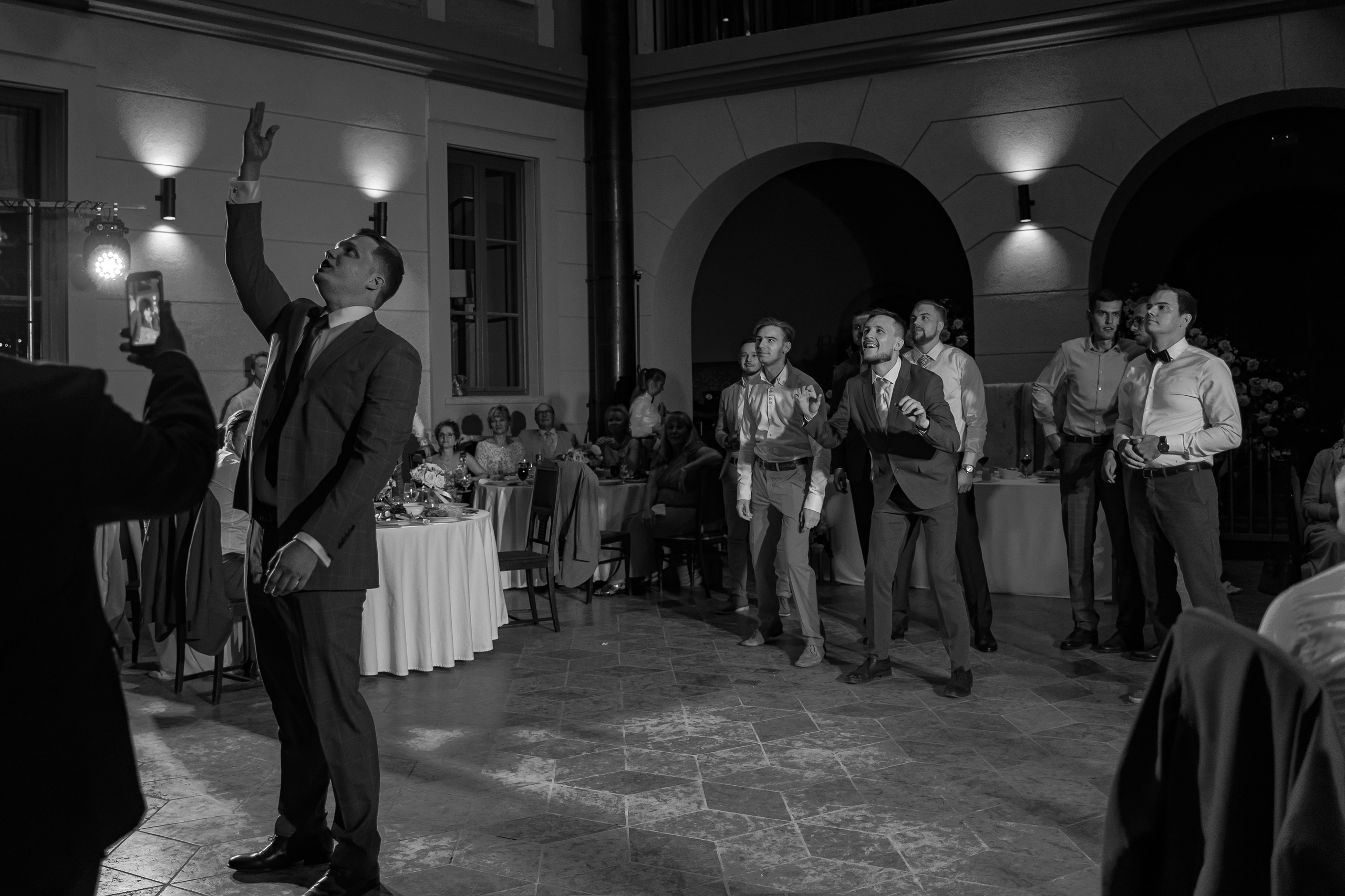 Евгений и Валерия. Павловск, замок БИП. Фотограф в Петергофе