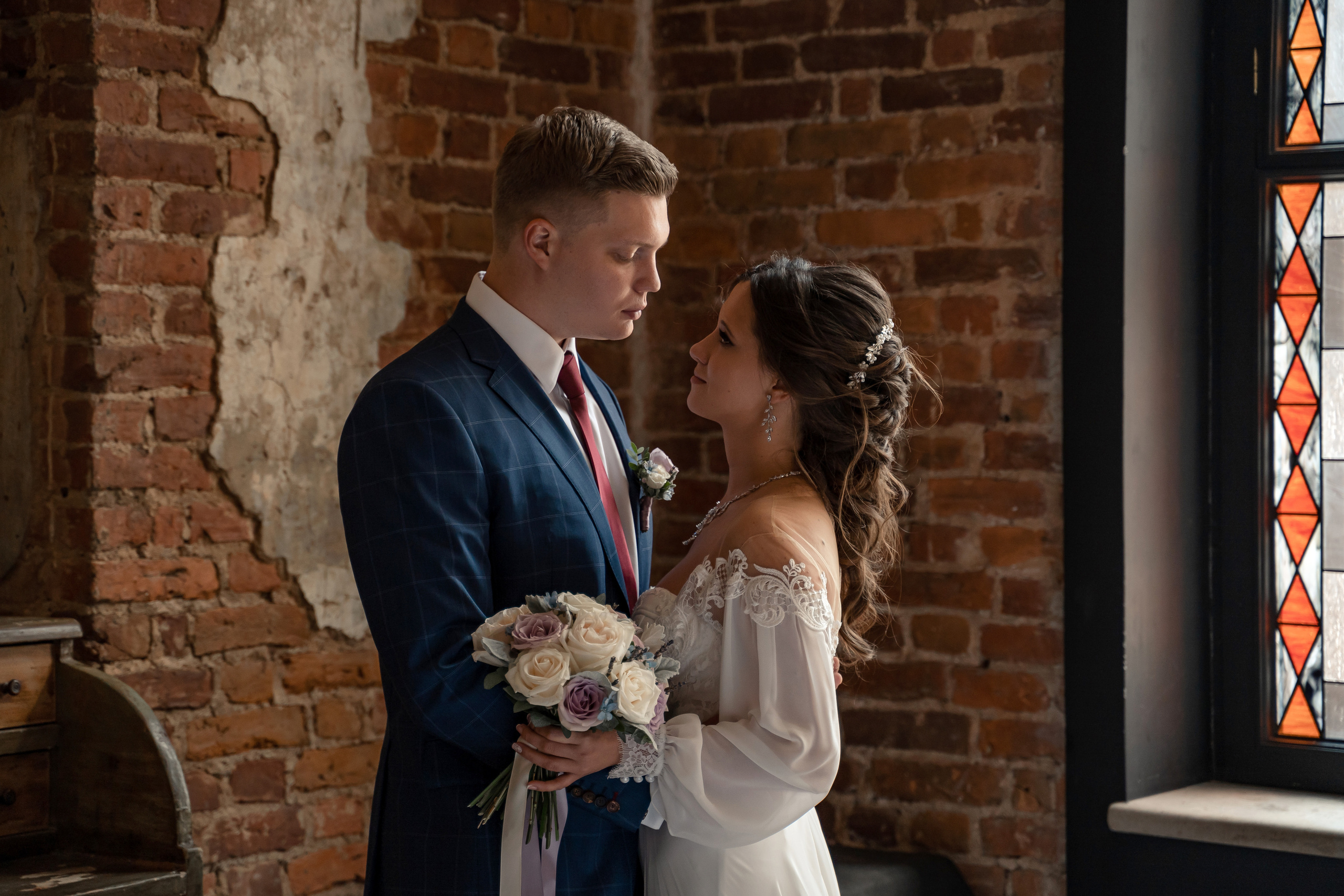 Евгений и Валерия. Павловск, замок БИП. Фотограф в Петергофе