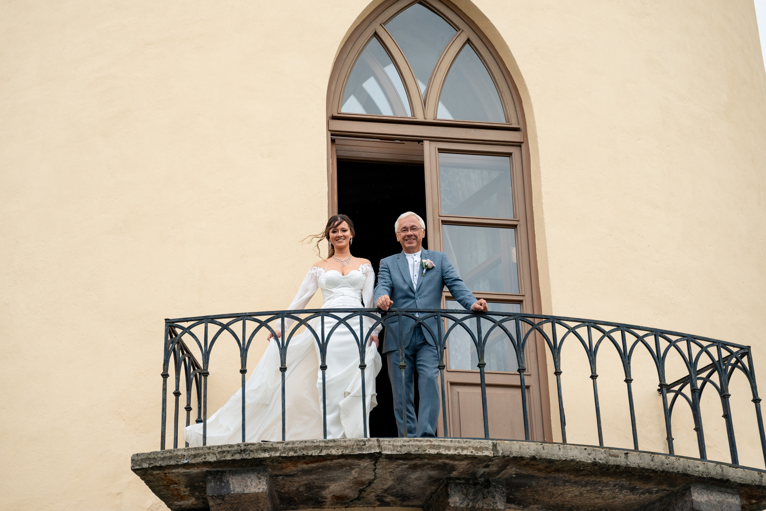 Евгений и Валерия. Павловск, замок БИП. Фотограф в Петергофе