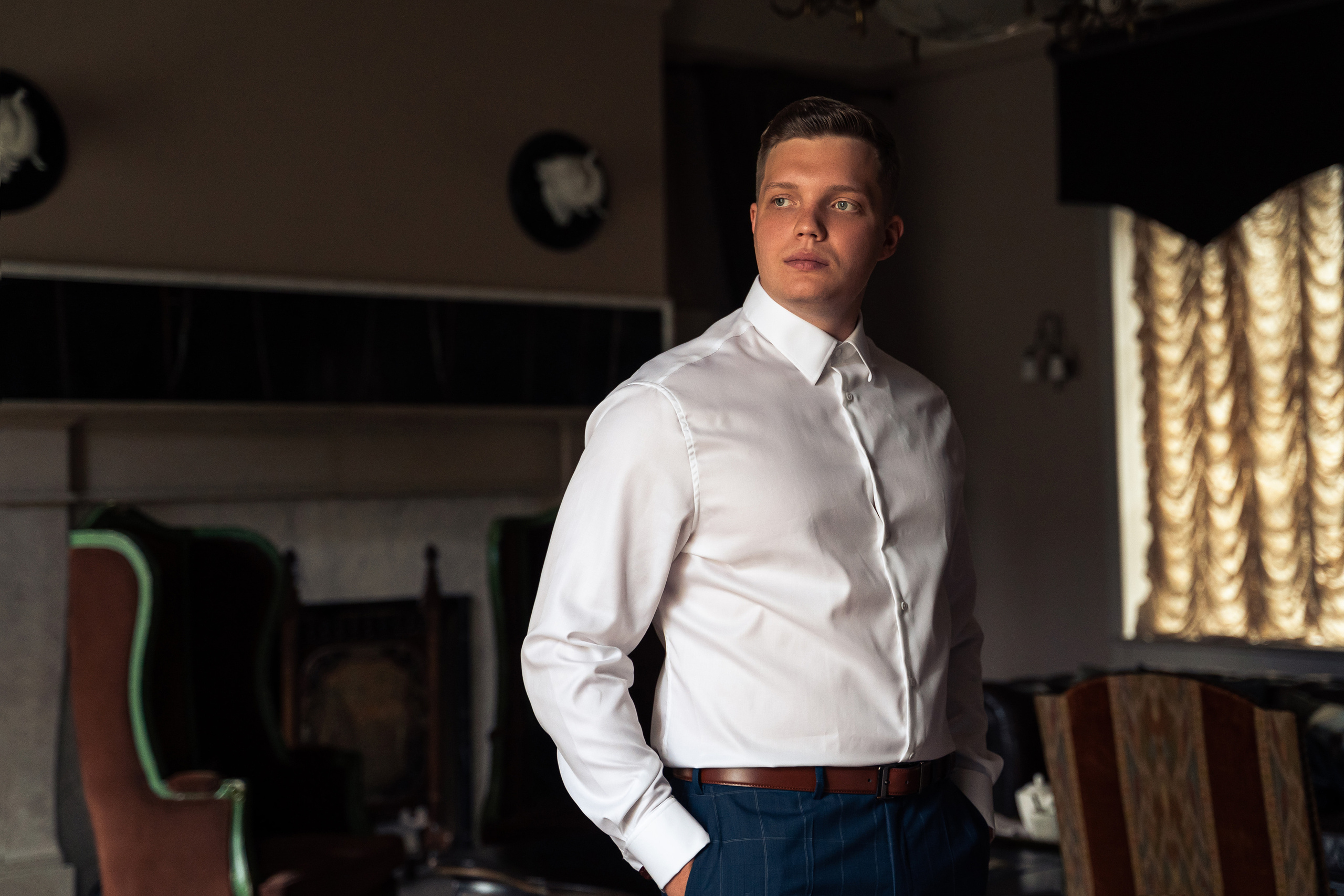 Евгений и Валерия. Павловск, замок БИП. Фотограф в Петергофе