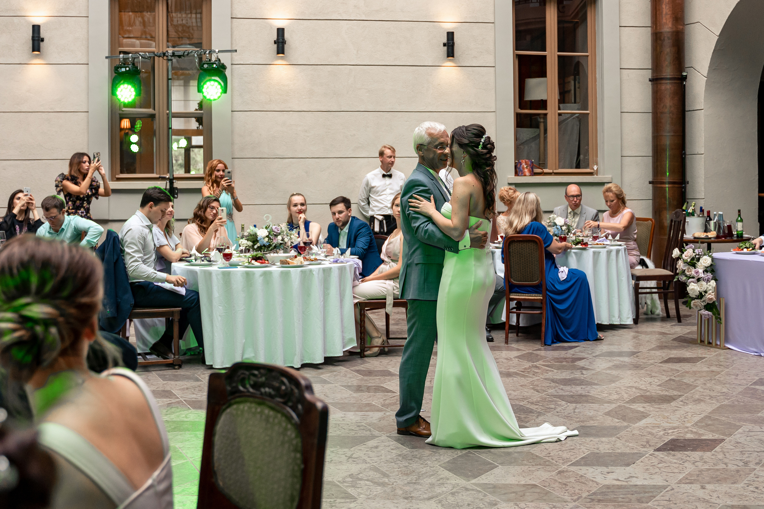 Евгений и Валерия. Павловск, замок БИП. Фотограф в Петергофе
