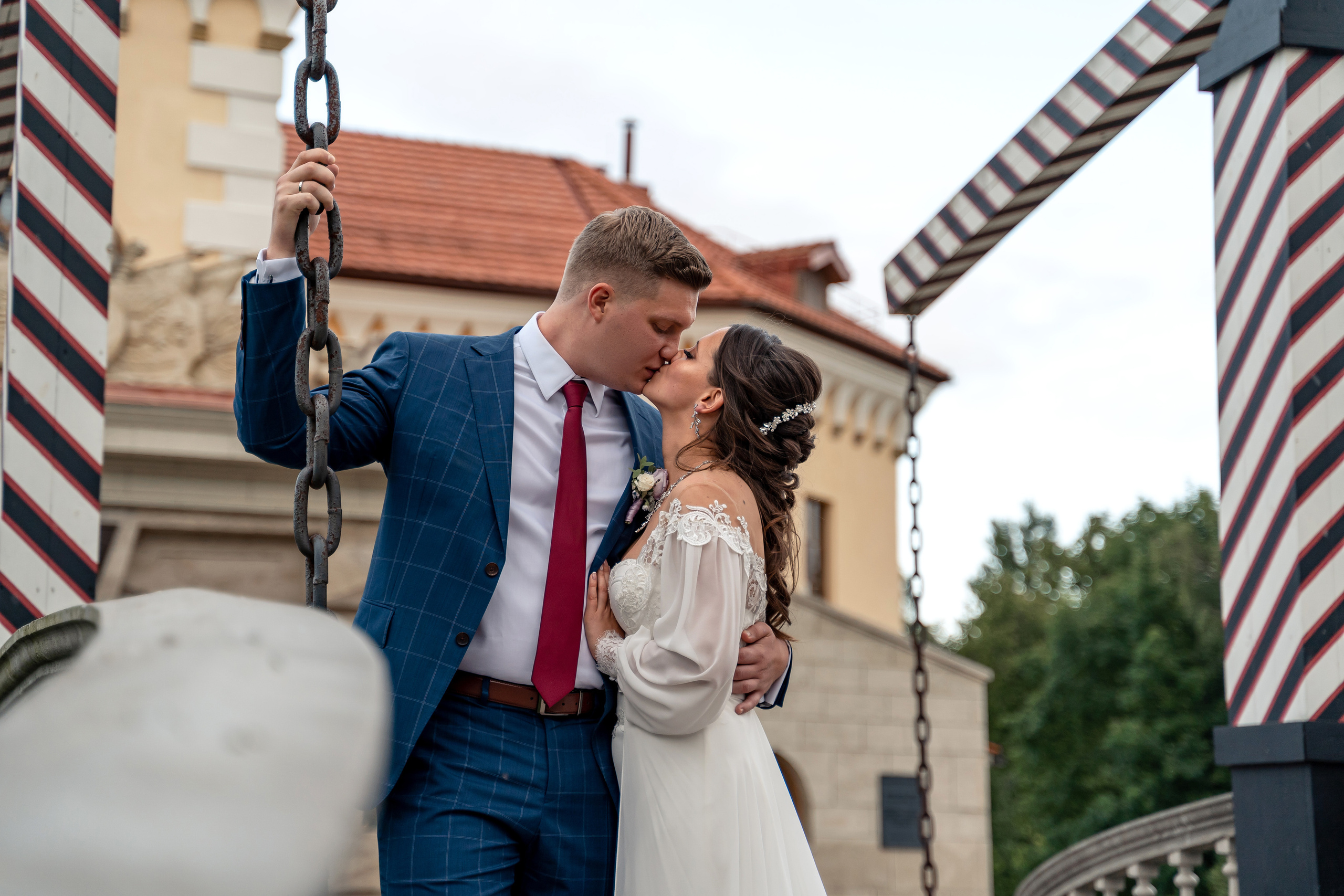 Евгений и Валерия. Павловск, замок БИП. Фотограф в Петергофе