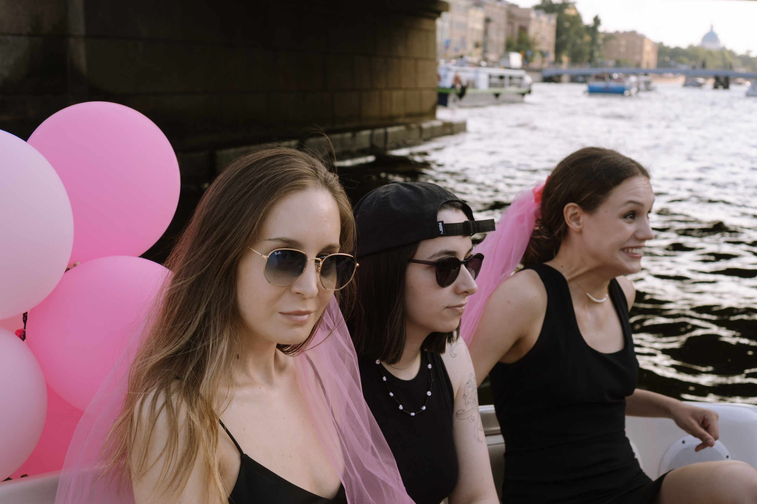 ДЕВИЧНИК НА КАТЕРЕ. Профессиональный фотограф, Санкт-Петербург — Виктория Богомолова