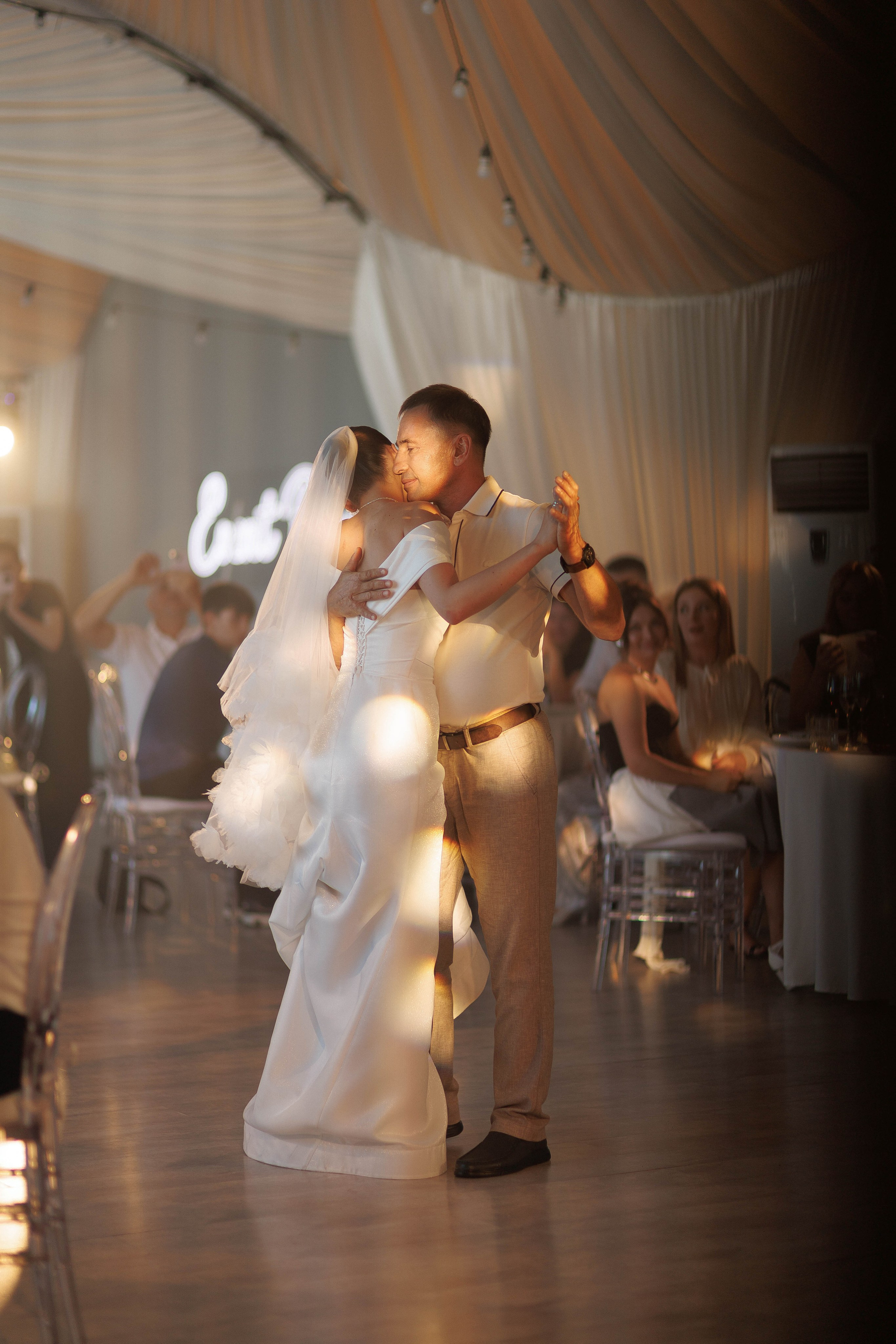 …. Свадебный фотограф в Санкт-Петербурге Александра Чукавина