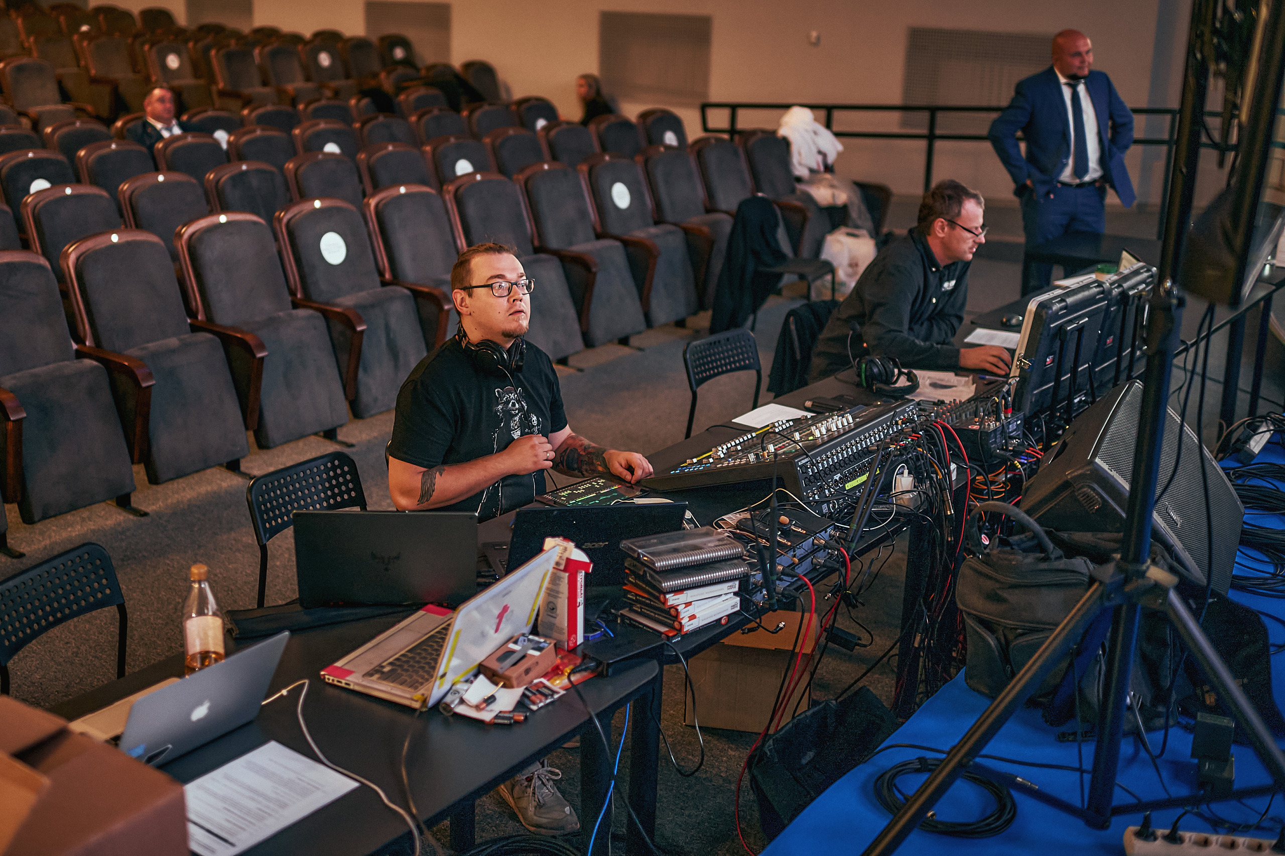 Портфолио репортажной фотосъёмки: "Роснефть" съёмка шоу для «День нефтяника». Фотограф Яковлев Роман — Красноярск