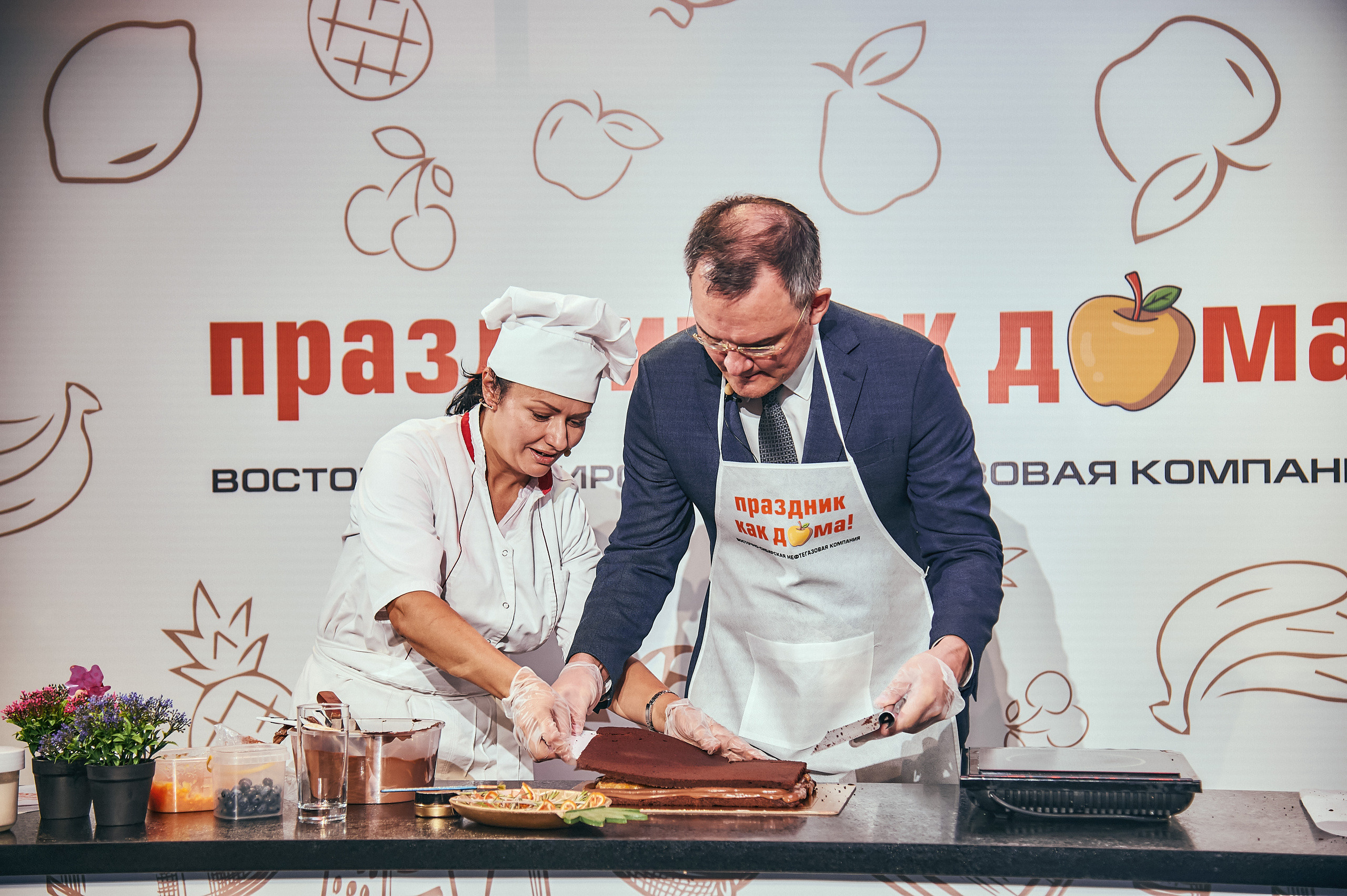 Портфолио репортажной фотосъёмки: "Роснефть" съёмка шоу для «День нефтяника». Фотограф Яковлев Роман — Красноярск