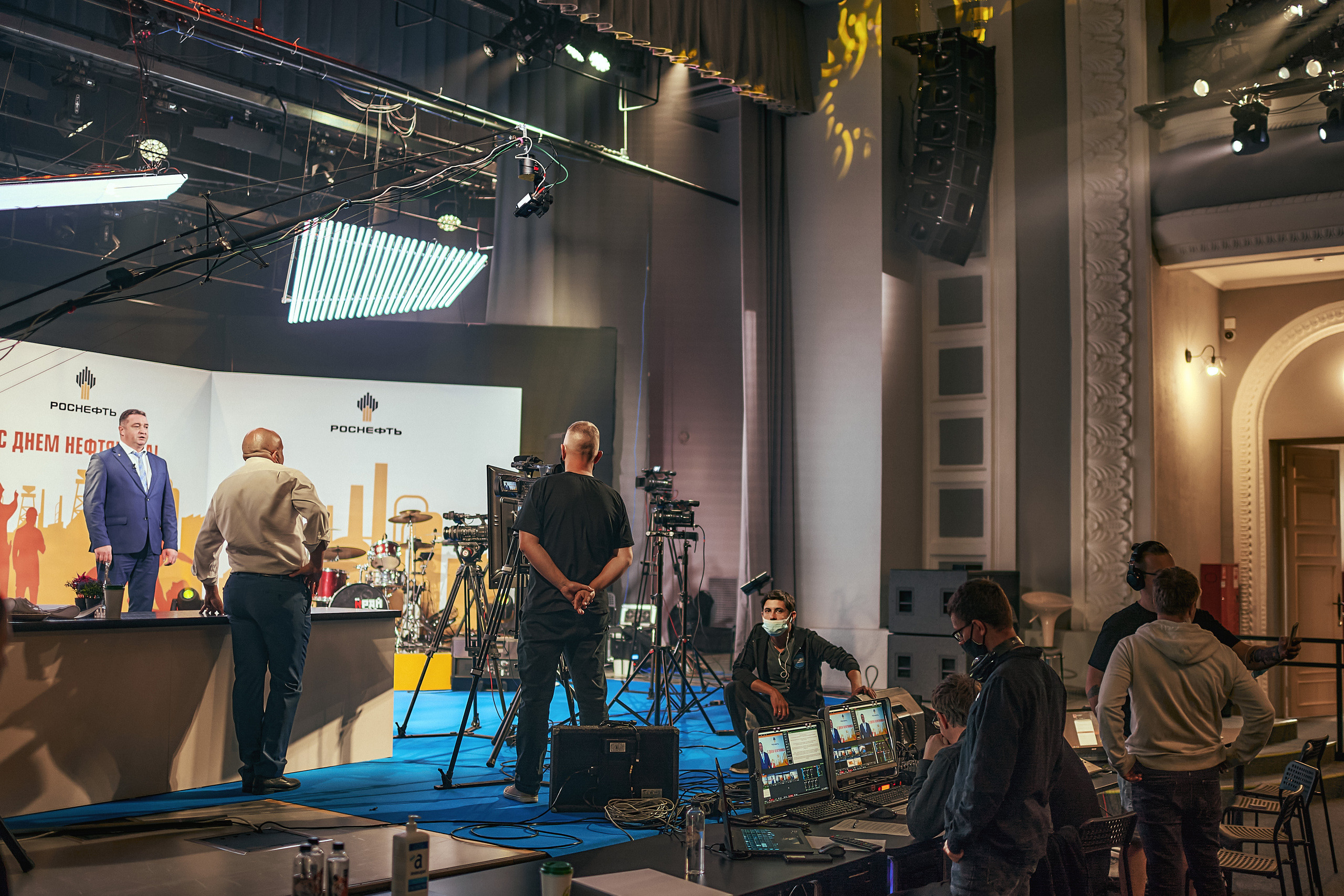 Портфолио репортажной фотосъёмки: "Роснефть" съёмка шоу для «День нефтяника». Фотограф Яковлев Роман — Красноярск