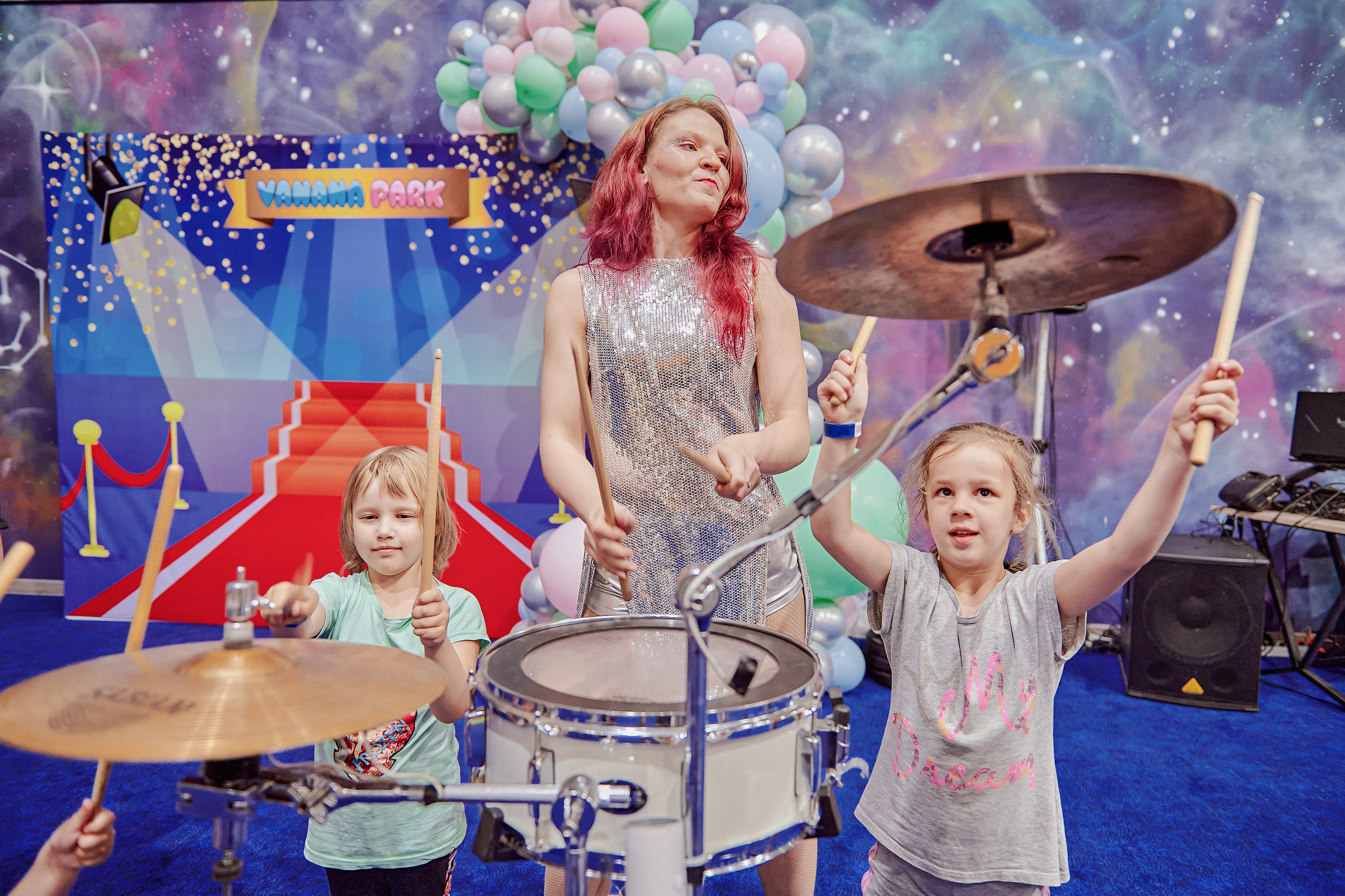 Портфолио репортажной фотосъёмки: Открытие "Vanana park". Фотограф Яковлев Роман — Красноярск