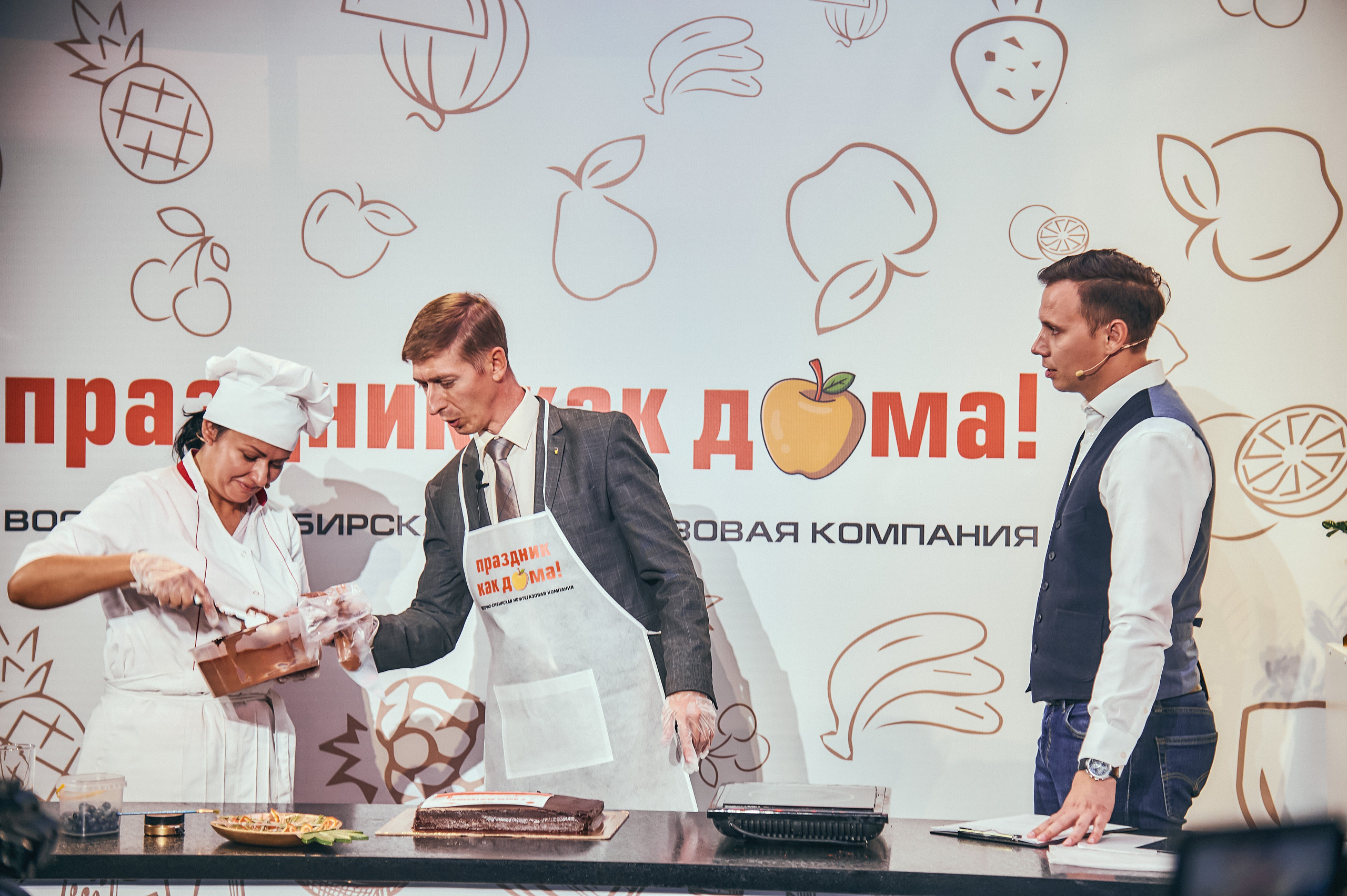 Портфолио репортажной фотосъёмки: "Роснефть" съёмка шоу для «День нефтяника». Фотограф Яковлев Роман — Красноярск