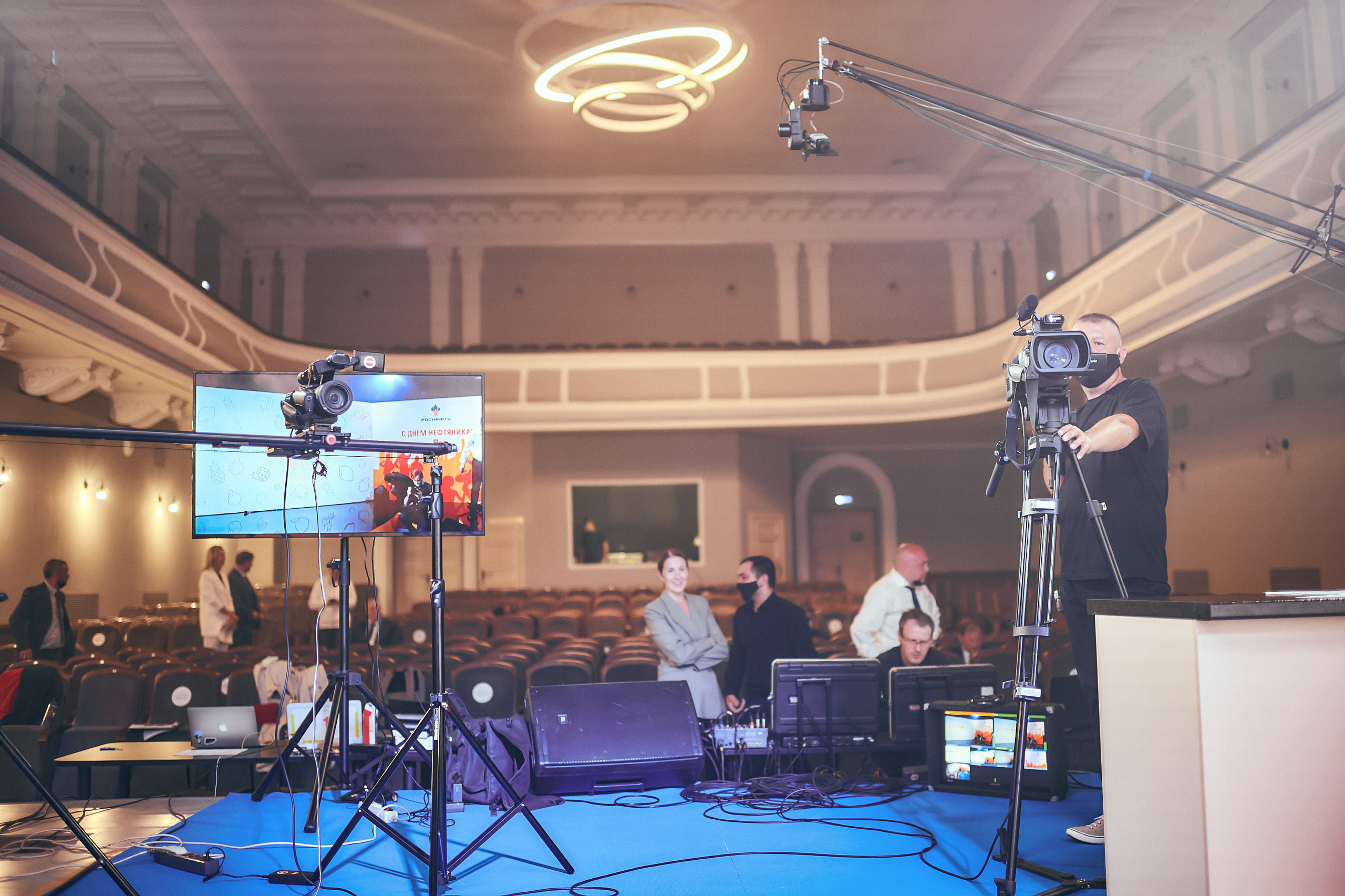 Портфолио репортажной фотосъёмки: "Роснефть" съёмка шоу для «День нефтяника». Фотограф Яковлев Роман — Красноярск