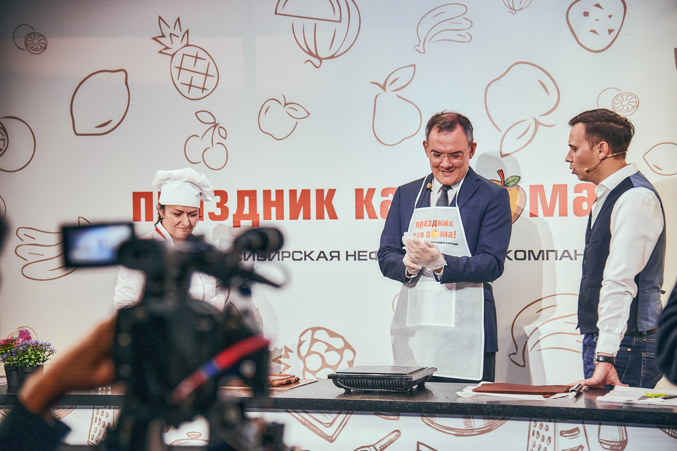 Портфолио репортажной фотосъёмки: "Роснефть" съёмка шоу для «День нефтяника». Фотограф Яковлев Роман — Красноярск