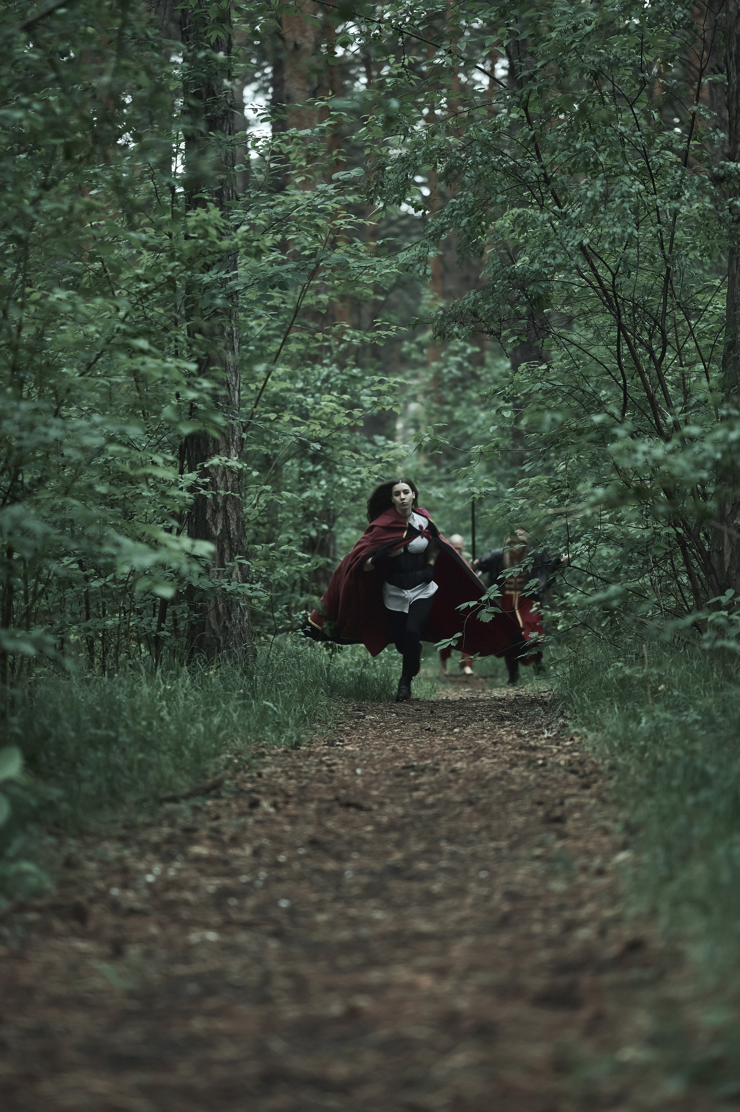 Каролина и Сергей — Предсвадебная съёмка в стиле «Ведьмак». Фотограф Яковлев Роман — Красноярск