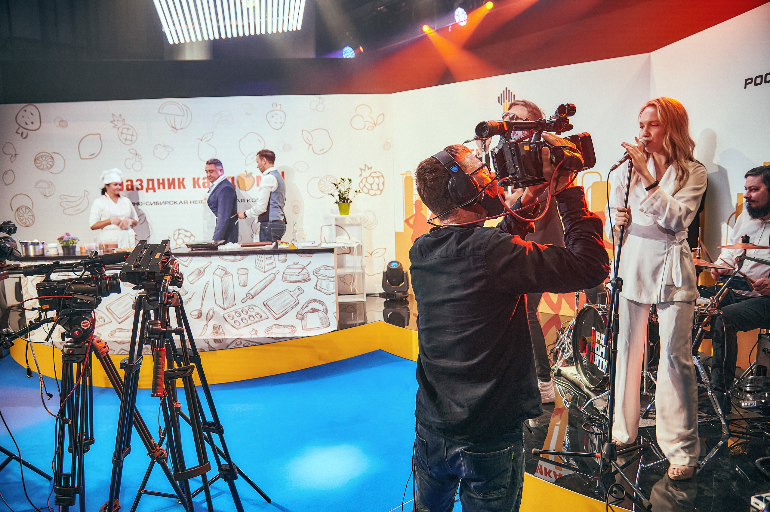 Портфолио репортажной фотосъёмки: "Роснефть" съёмка шоу для «День нефтяника». Фотограф Яковлев Роман — Красноярск