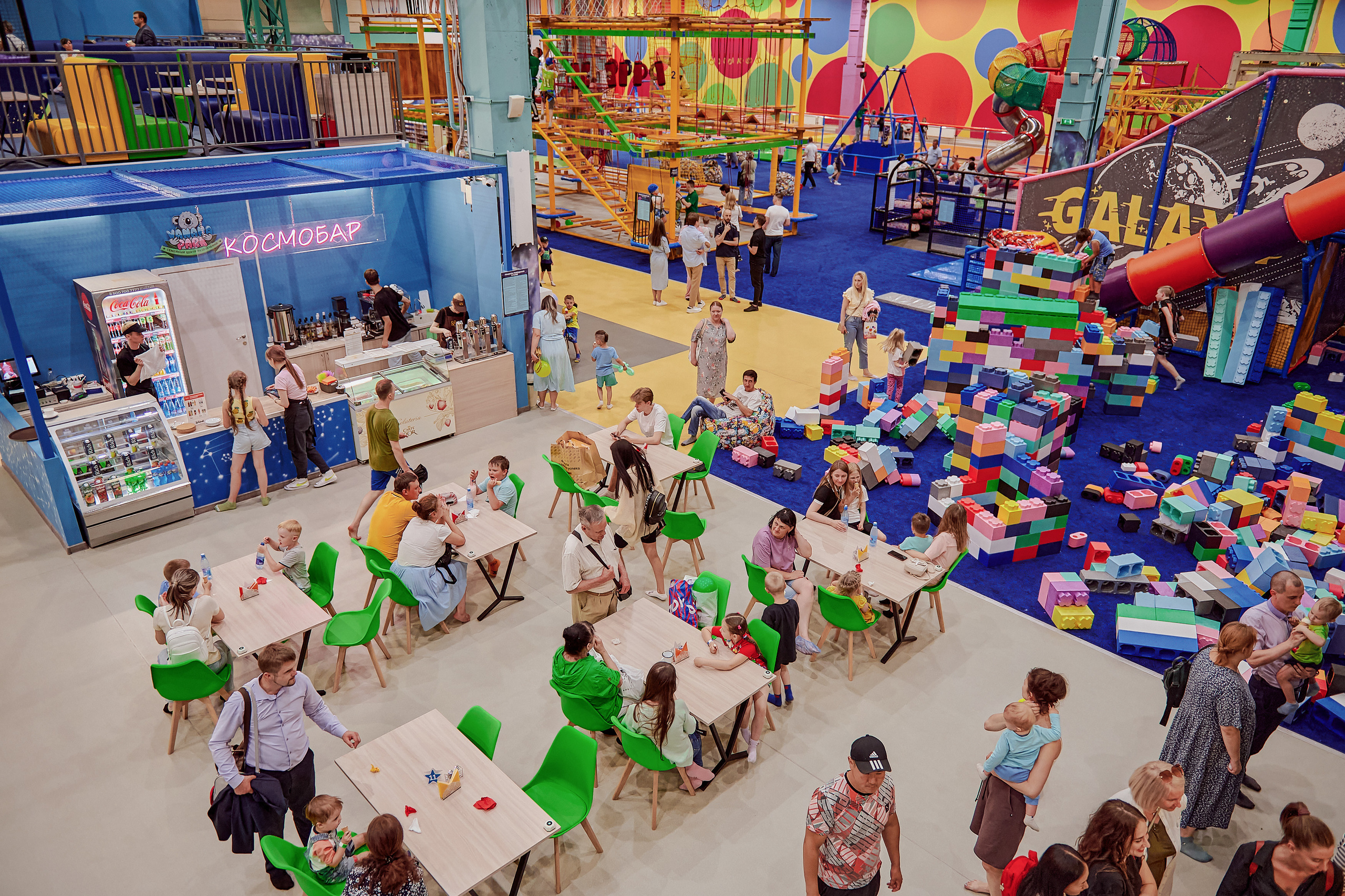 Портфолио репортажной фотосъёмки: Открытие "Vanana park". Фотограф Яковлев Роман — Красноярск