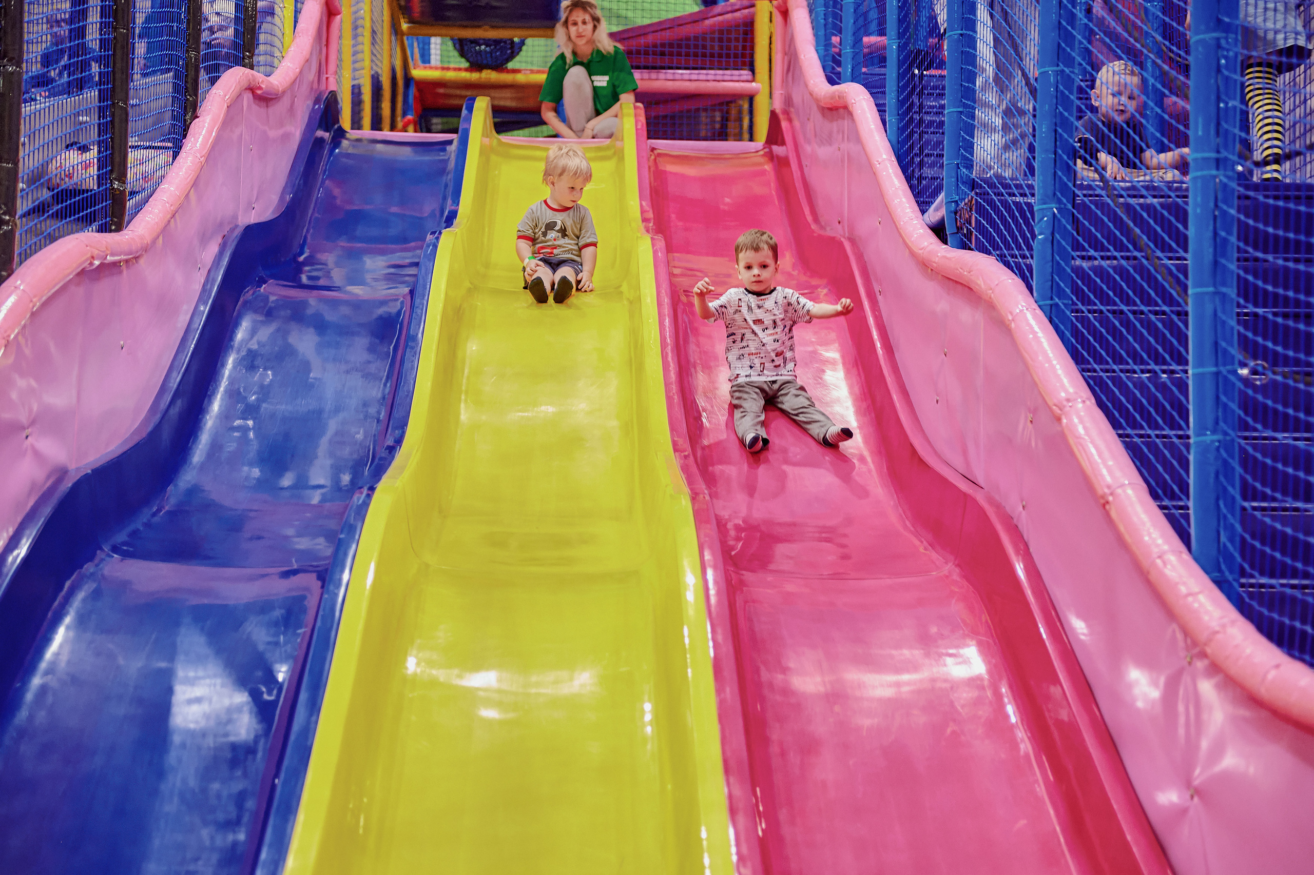 Портфолио репортажной фотосъёмки: Открытие "Vanana park". Фотограф Яковлев Роман — Красноярск