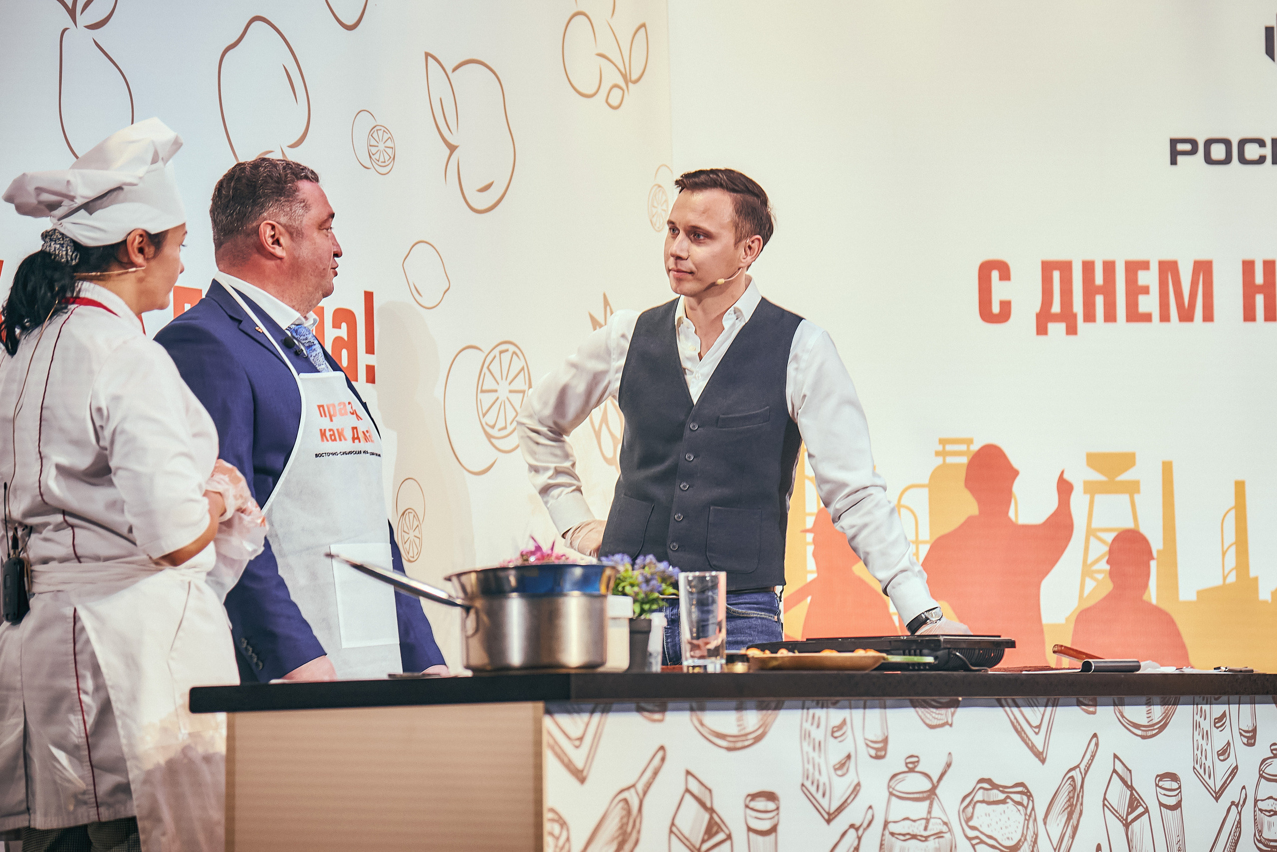 Портфолио репортажной фотосъёмки: "Роснефть" съёмка шоу для «День нефтяника». Фотограф Яковлев Роман — Красноярск