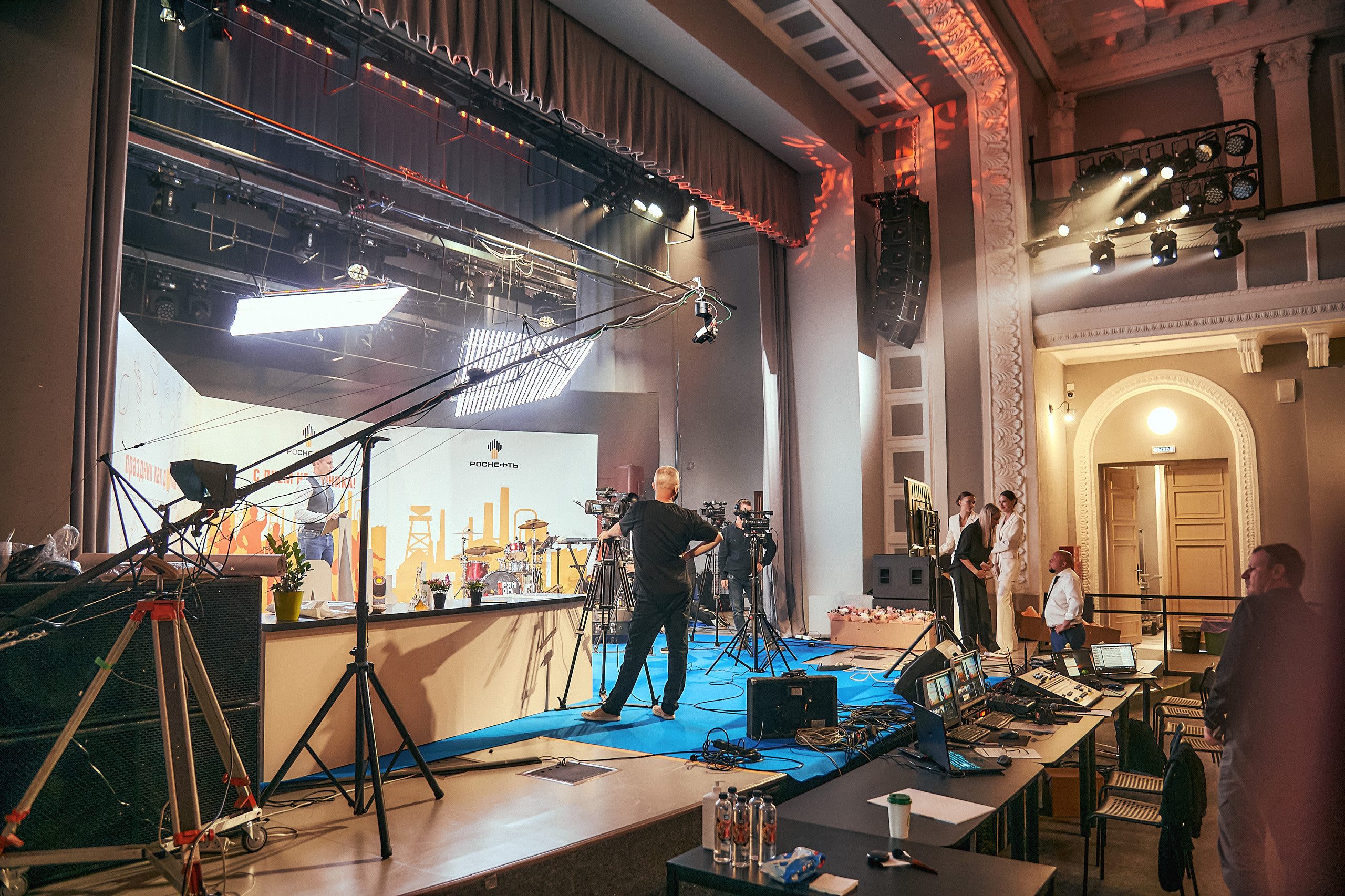 Портфолио репортажной фотосъёмки: "Роснефть" съёмка шоу для «День нефтяника». Фотограф Яковлев Роман — Красноярск