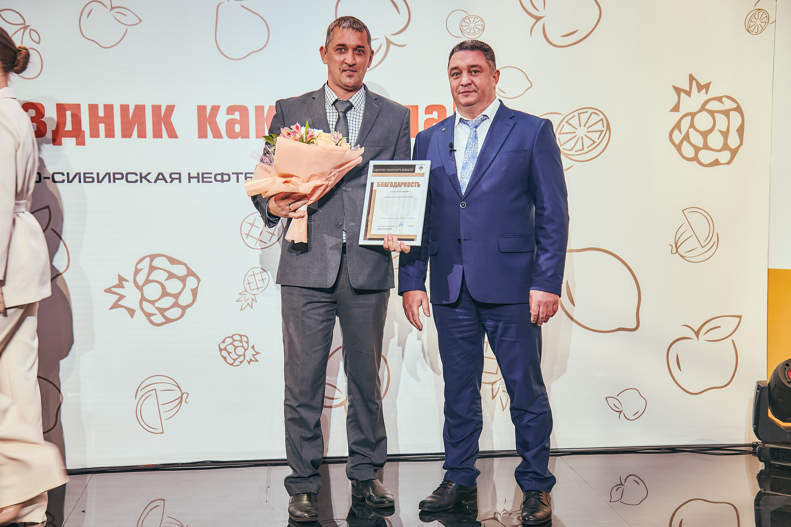 Портфолио репортажной фотосъёмки: "Роснефть" съёмка шоу для «День нефтяника». Фотограф Яковлев Роман — Красноярск