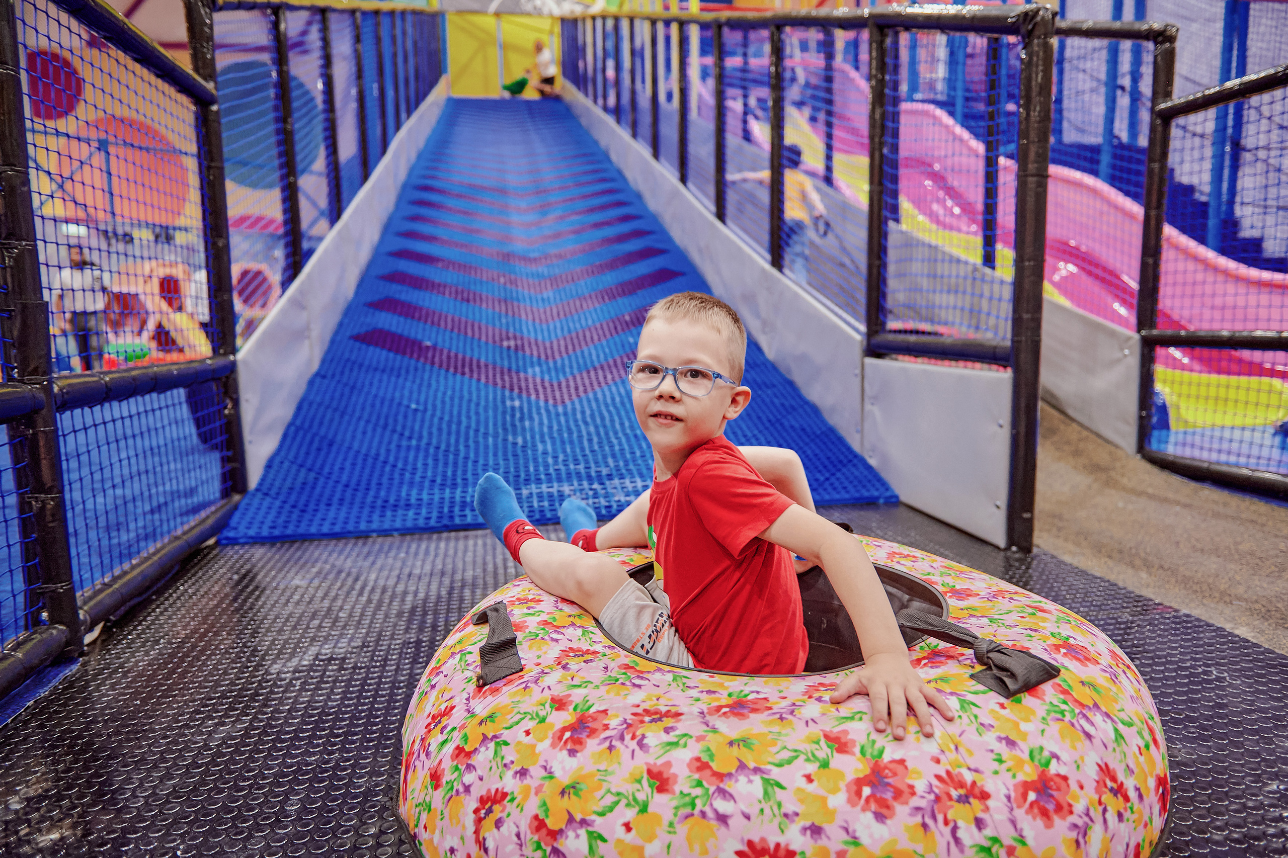 Портфолио репортажной фотосъёмки: Открытие "Vanana park". Фотограф Яковлев Роман — Красноярск