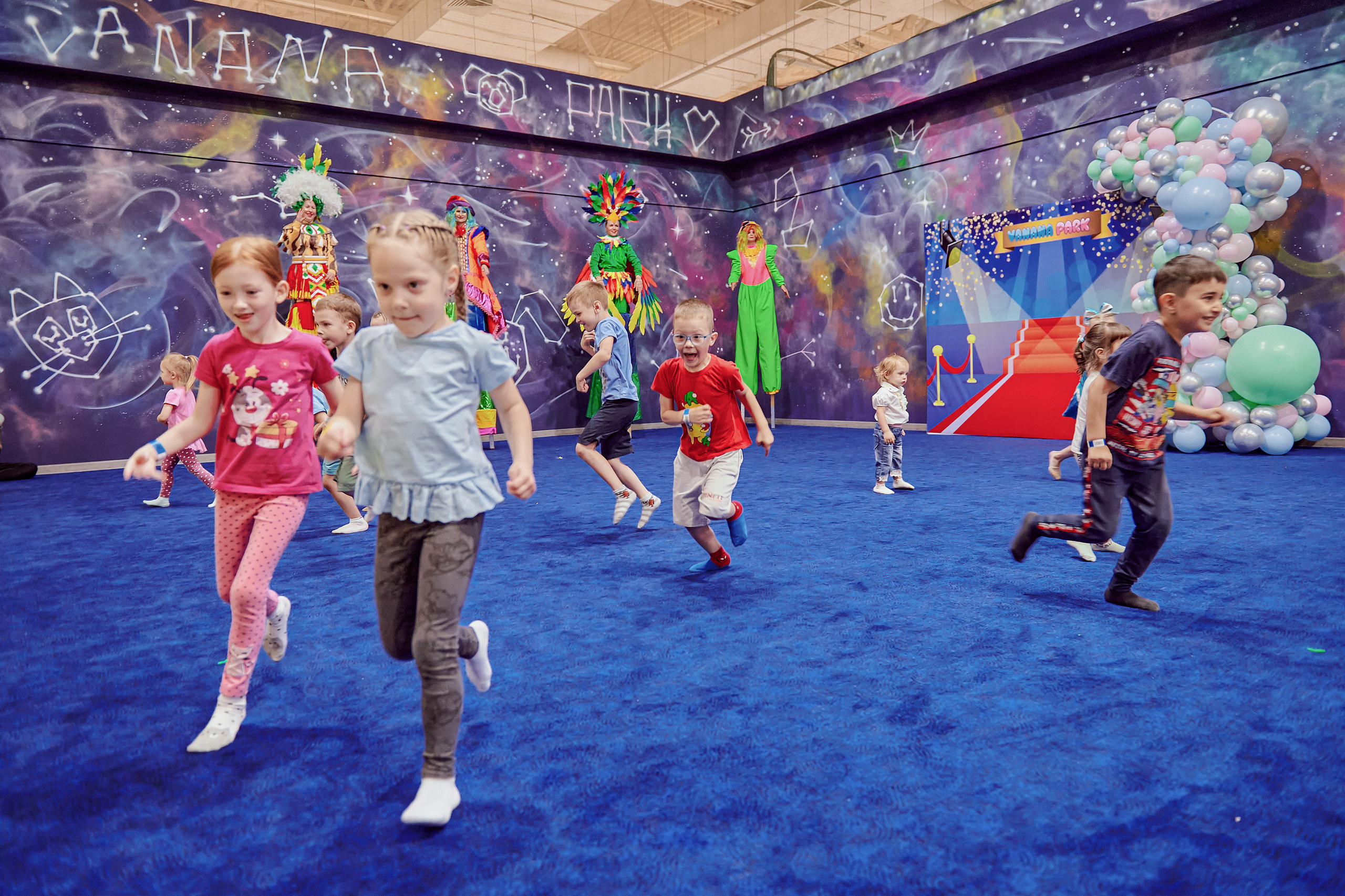 Портфолио репортажной фотосъёмки: Открытие "Vanana park". Фотограф Яковлев Роман — Красноярск