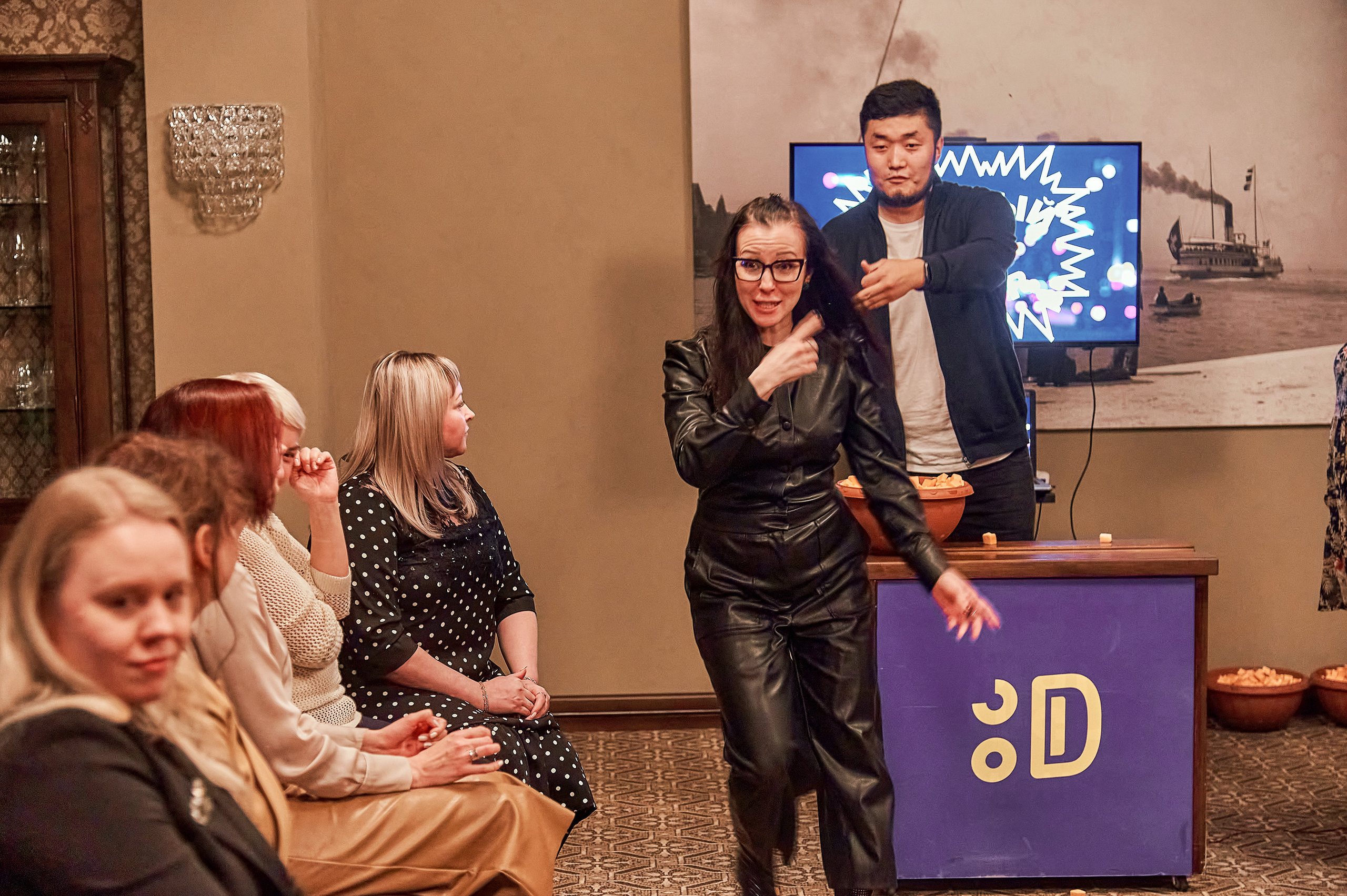 Портфолио репортажной фотосъёмки: "Сбербанк" Новый год. Фотограф Яковлев Роман — Красноярск