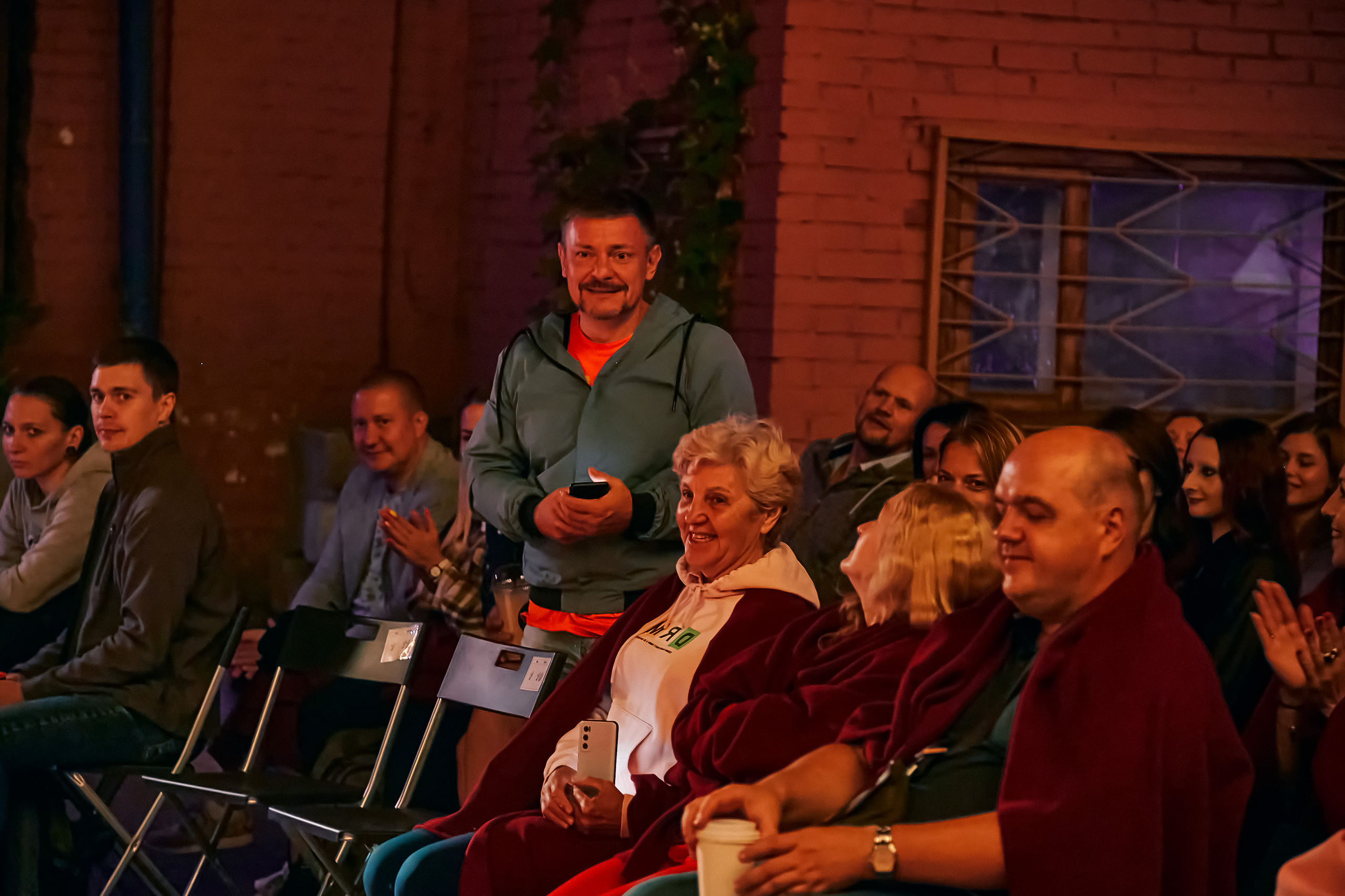 Портфолио репортажной фотосъёмки: Кинодворик "Дом кино" Красноярск. Фотограф Яковлев Роман — Красноярск