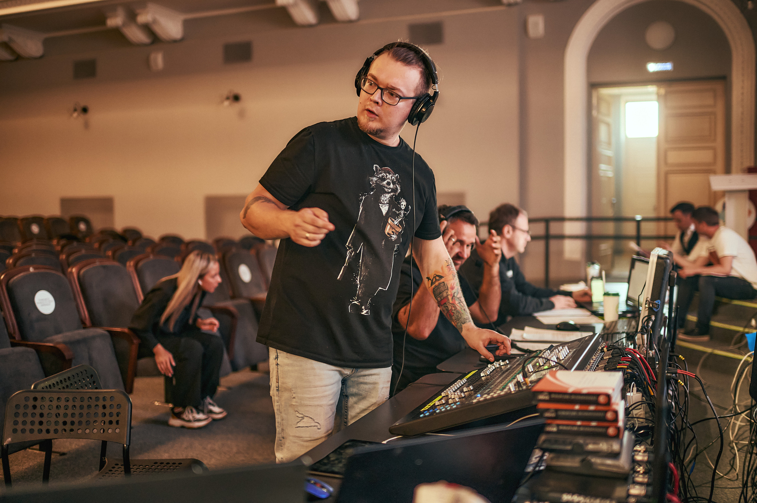 Портфолио репортажной фотосъёмки: "Роснефть" съёмка шоу для «День нефтяника». Фотограф Яковлев Роман — Красноярск