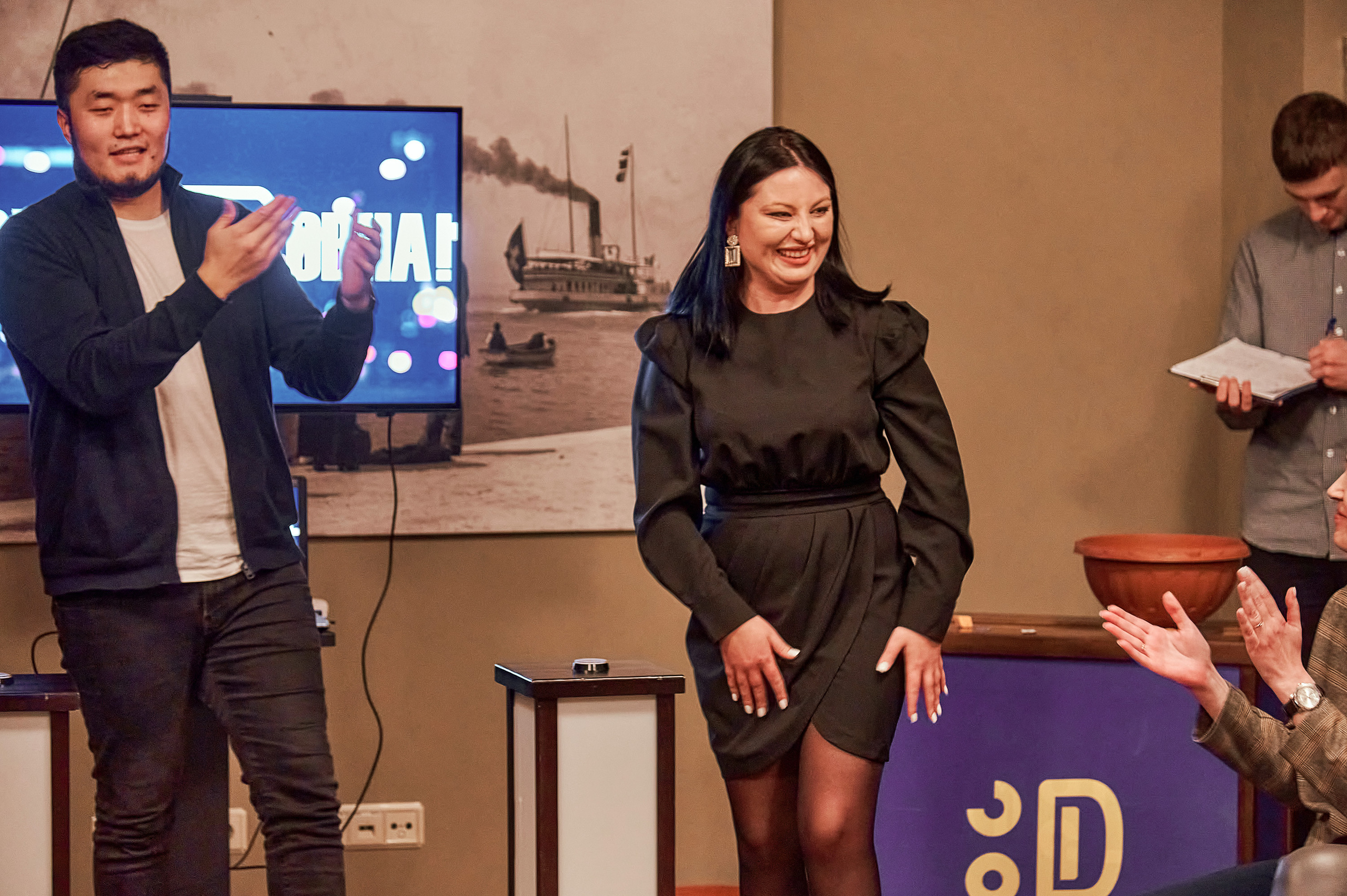 Портфолио репортажной фотосъёмки: "Сбербанк" Новый год. Фотограф Яковлев Роман — Красноярск