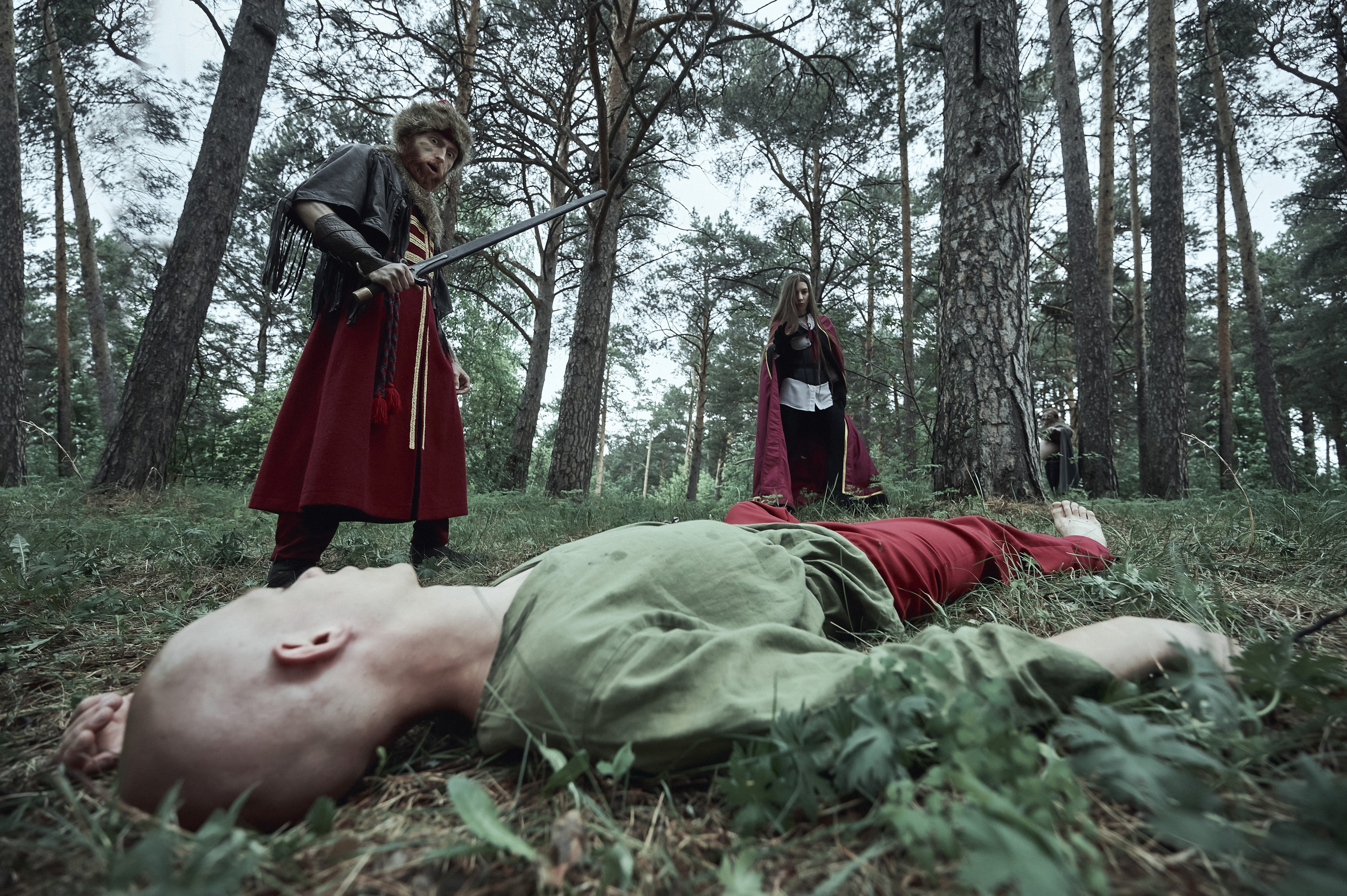 Каролина и Сергей — Предсвадебная съёмка в стиле «Ведьмак». Фотограф Яковлев Роман — Красноярск