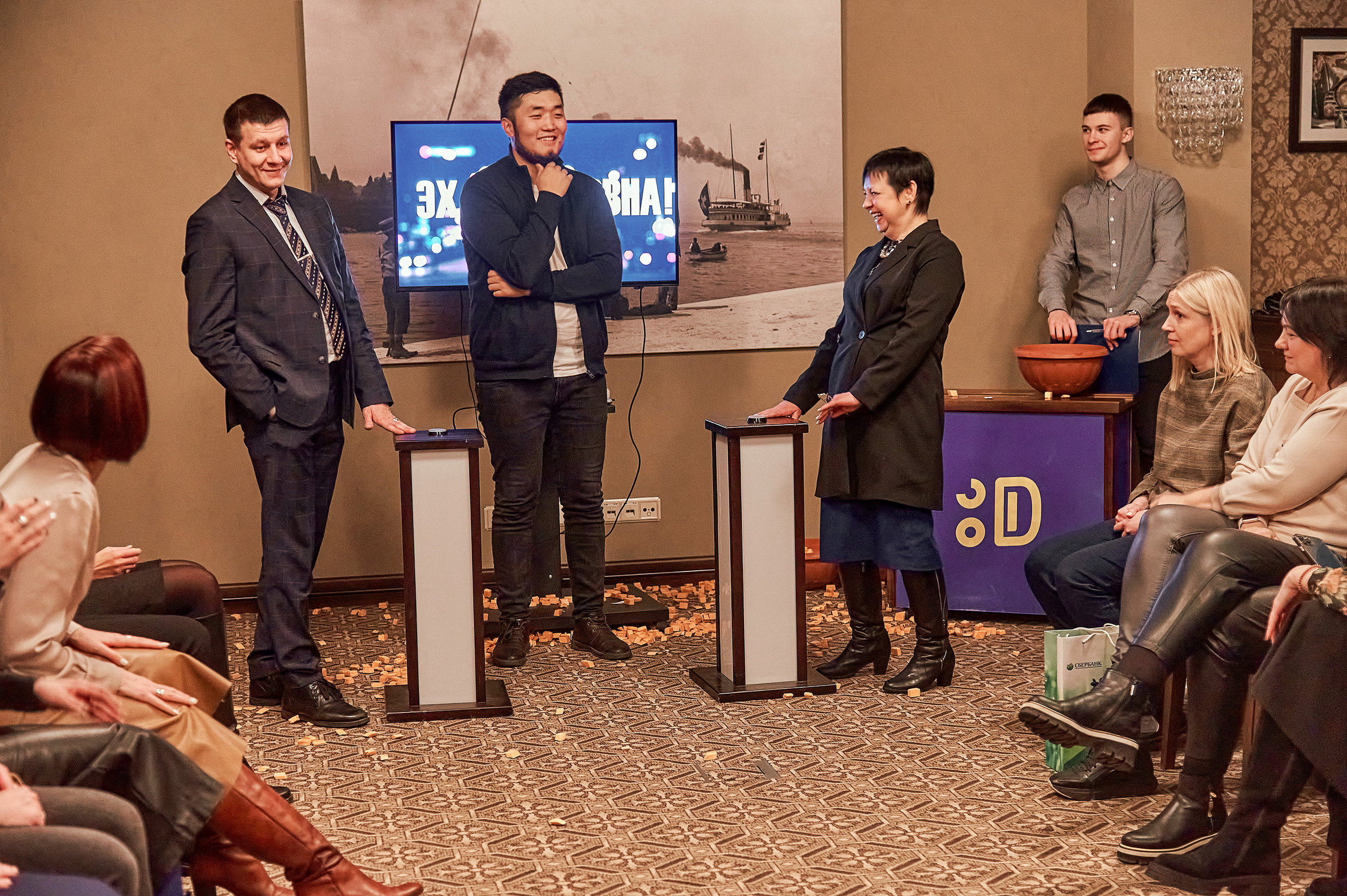 Портфолио репортажной фотосъёмки: "Сбербанк" Новый год. Фотограф Яковлев Роман — Красноярск