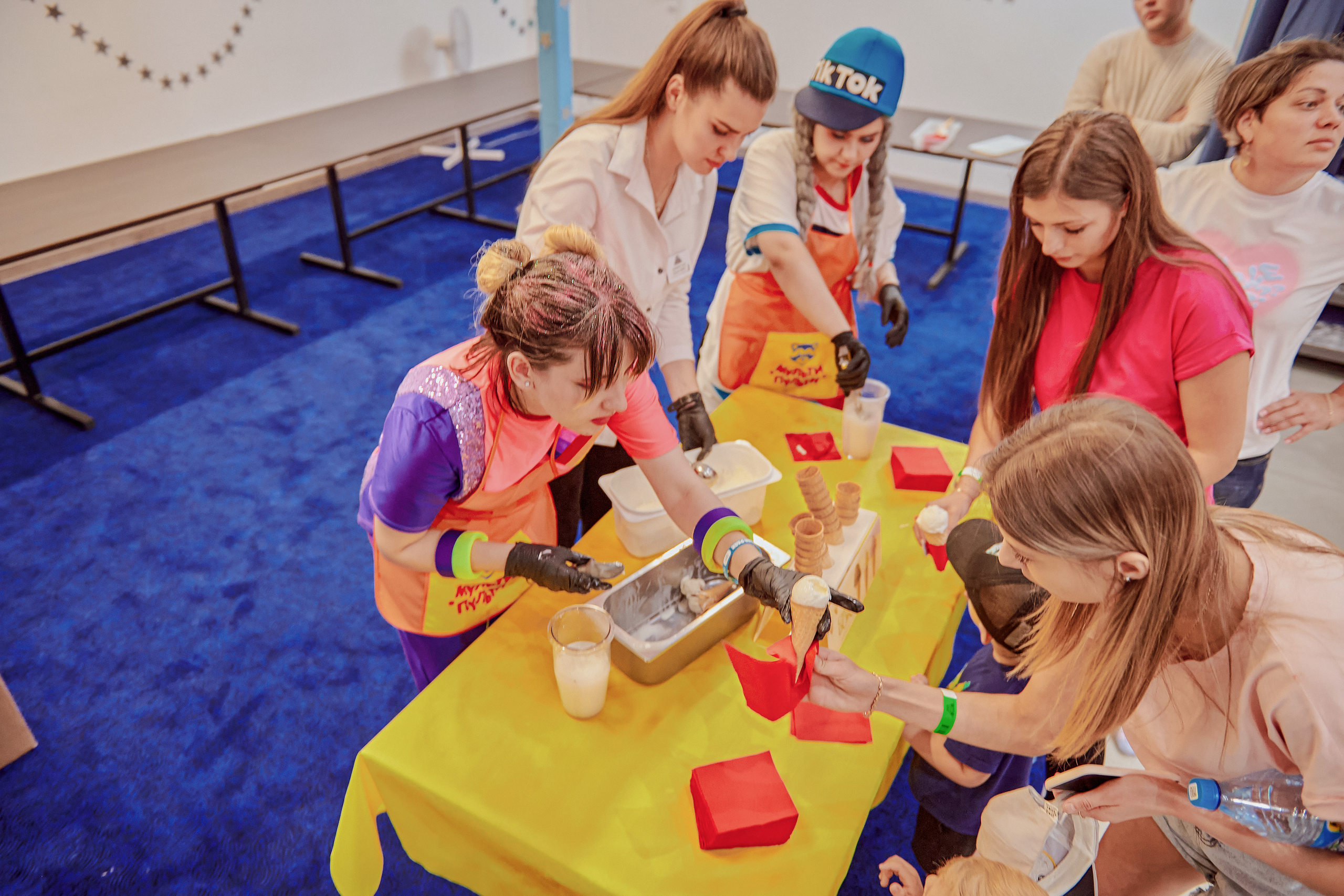 Портфолио репортажной фотосъёмки: Открытие "Vanana park". Фотограф Яковлев Роман — Красноярск