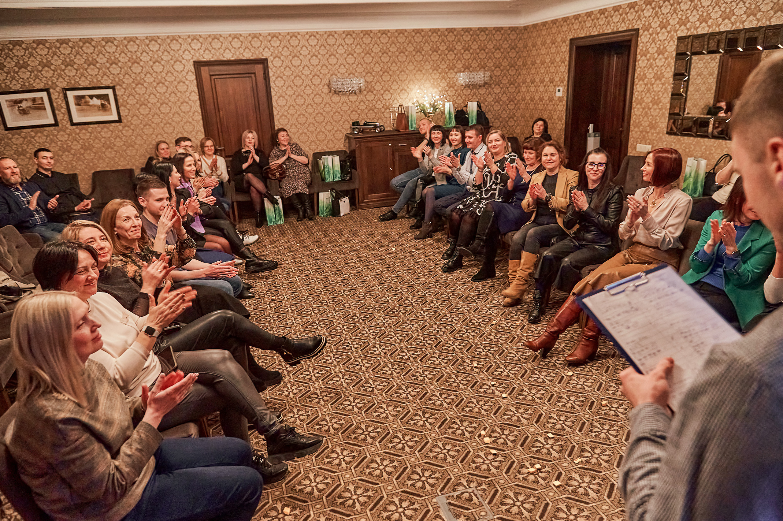 Портфолио репортажной фотосъёмки: "Сбербанк" Новый год. Фотограф Яковлев Роман — Красноярск