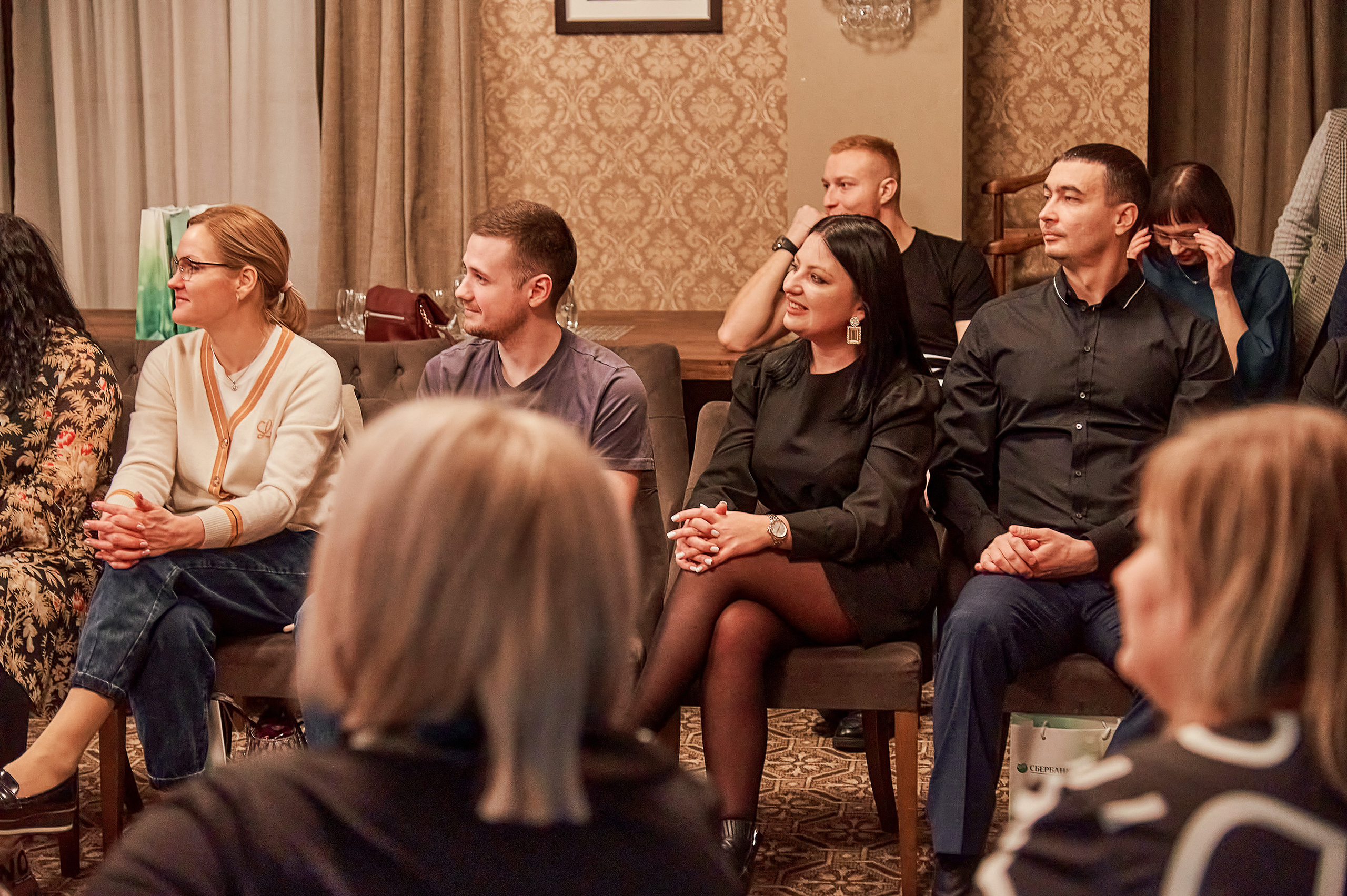 Портфолио репортажной фотосъёмки: "Сбербанк" Новый год. Фотограф Яковлев Роман — Красноярск