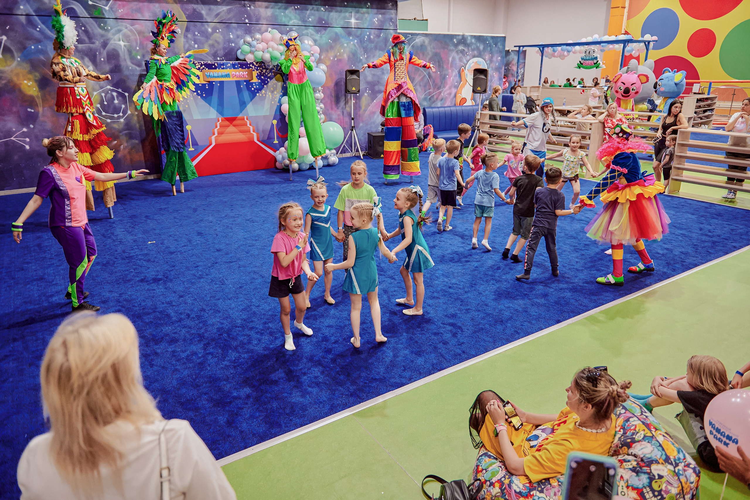 Портфолио репортажной фотосъёмки: Открытие "Vanana park". Фотограф Яковлев Роман — Красноярск