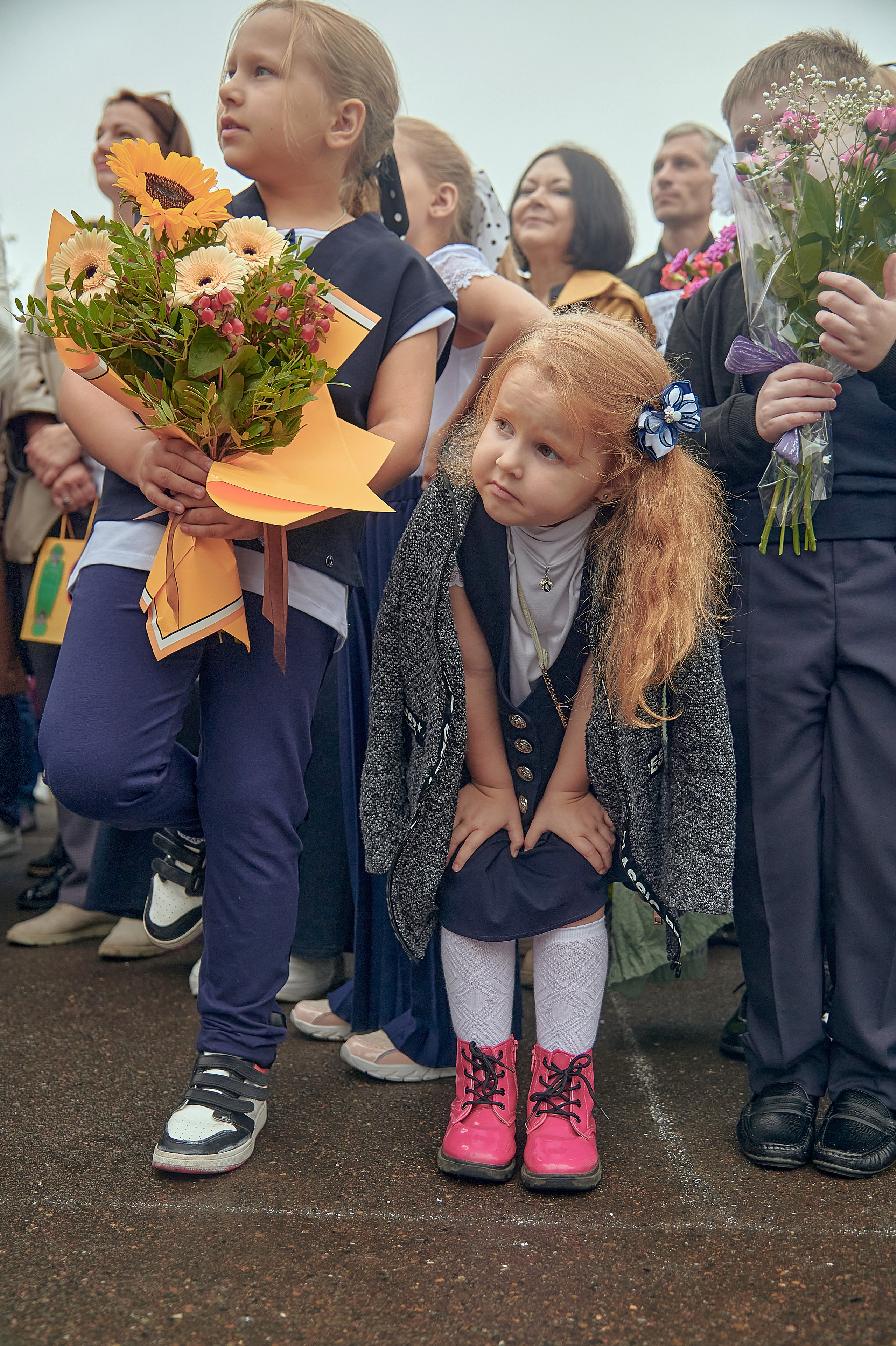 Портфолио репортажной фотосъёмки: 1 сентября в школе № 149. Фотограф Яковлев Роман — Красноярск