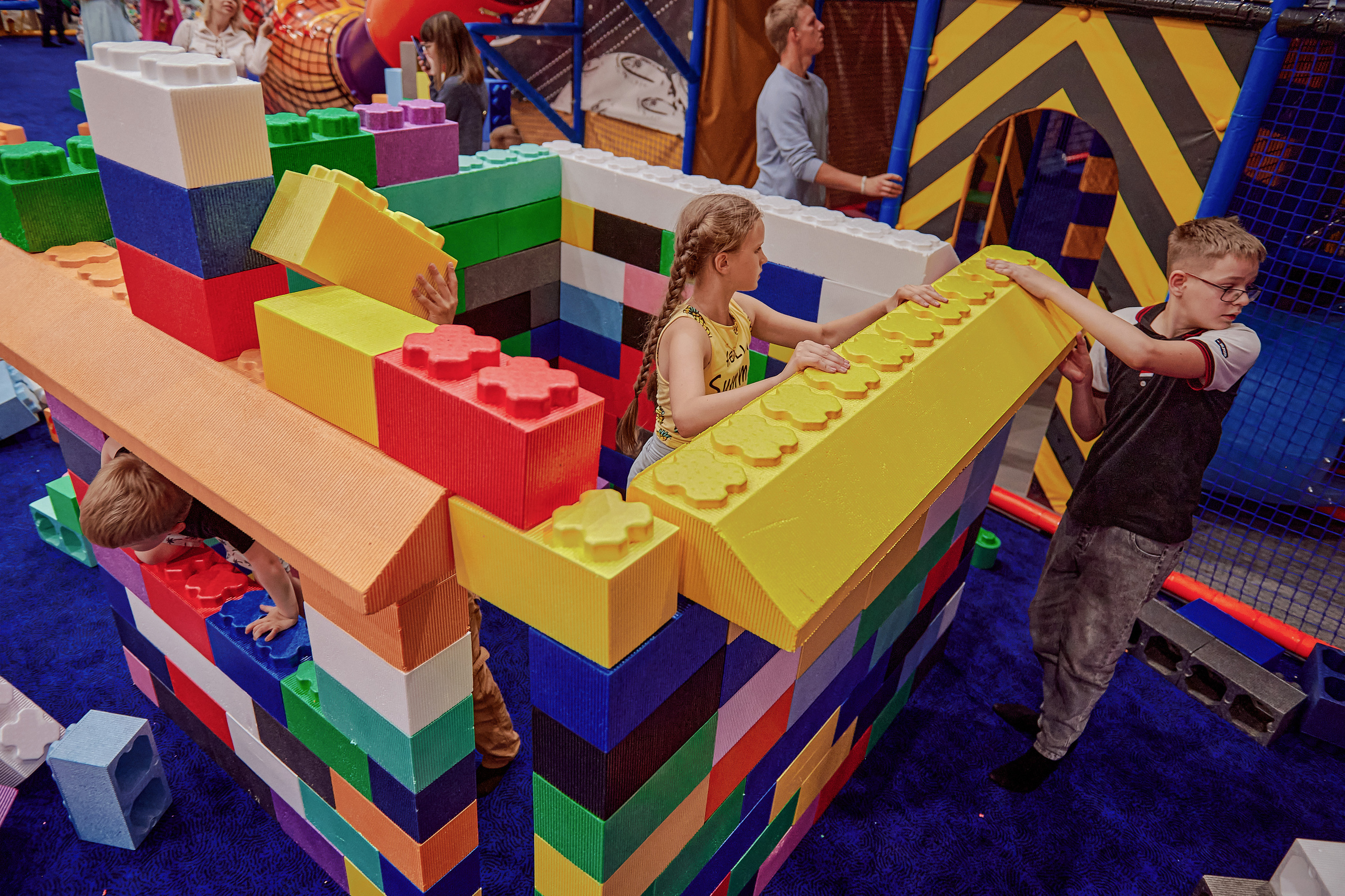 Портфолио репортажной фотосъёмки: Открытие "Vanana park". Фотограф Яковлев Роман — Красноярск