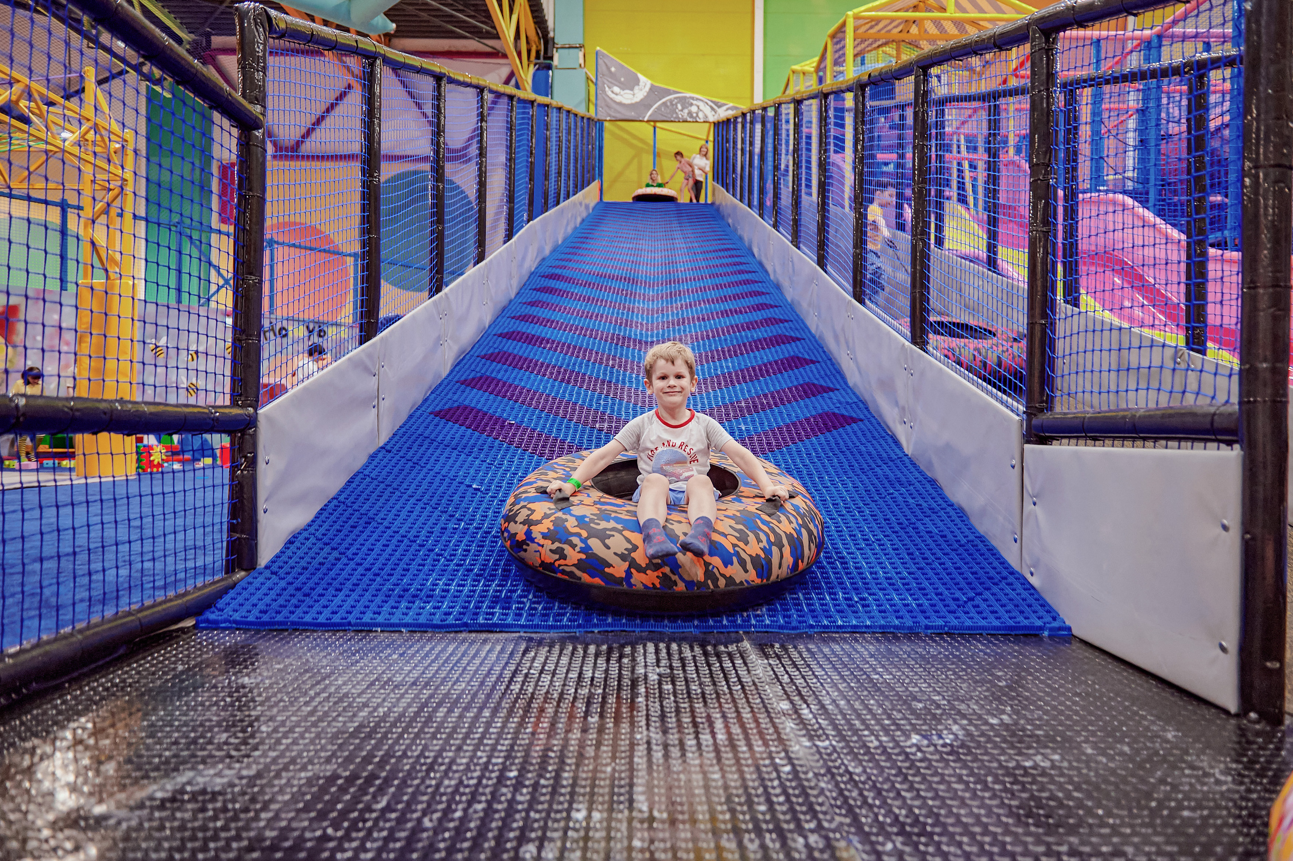 Портфолио репортажной фотосъёмки: Открытие "Vanana park". Фотограф Яковлев Роман — Красноярск