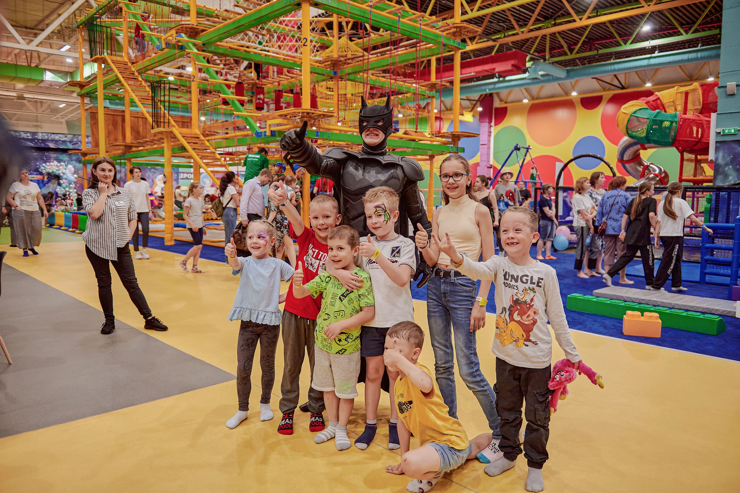 Портфолио репортажной фотосъёмки: Открытие "Vanana park". Фотограф Яковлев Роман — Красноярск