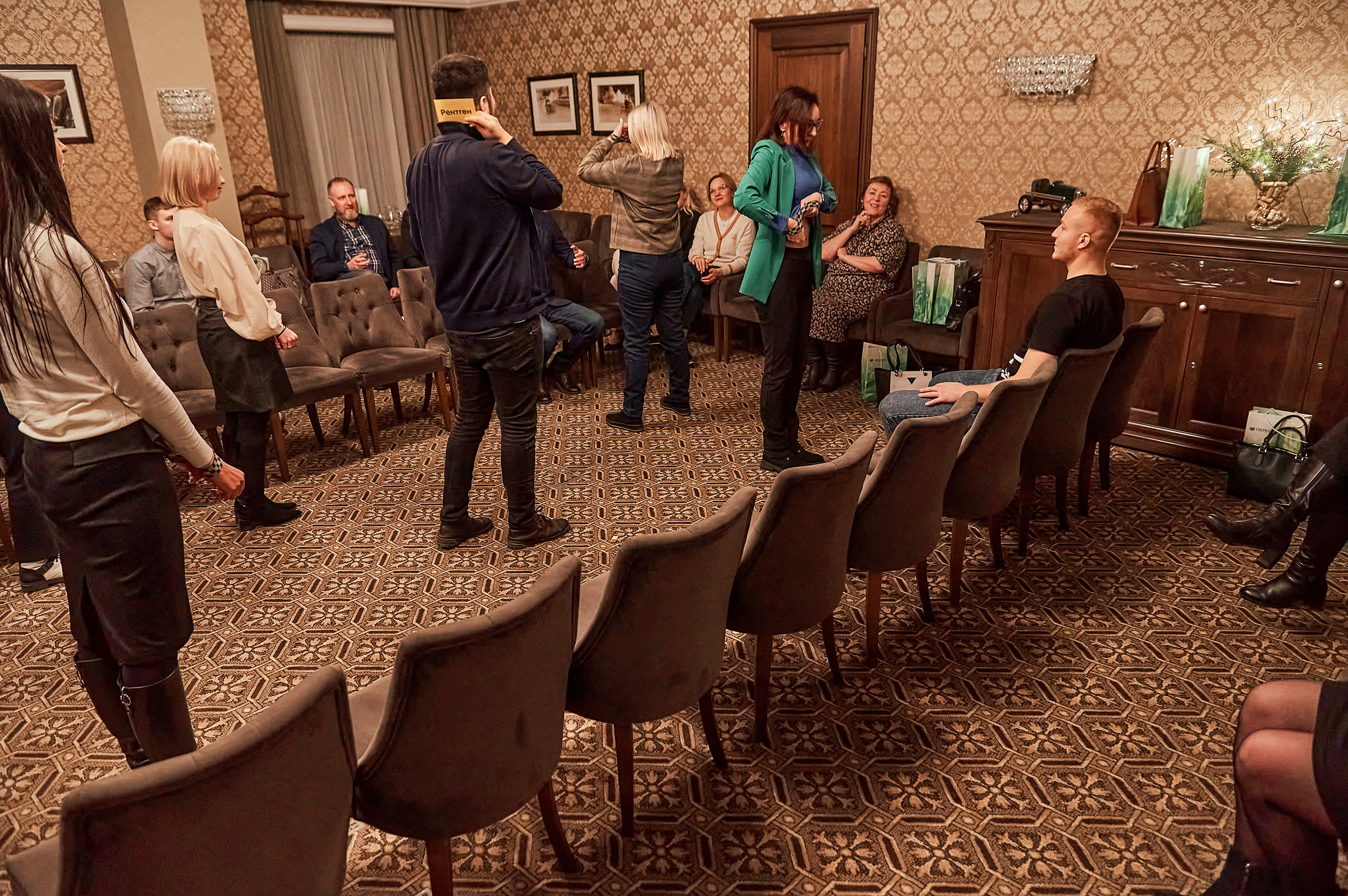 Портфолио репортажной фотосъёмки: "Сбербанк" Новый год. Фотограф Яковлев Роман — Красноярск