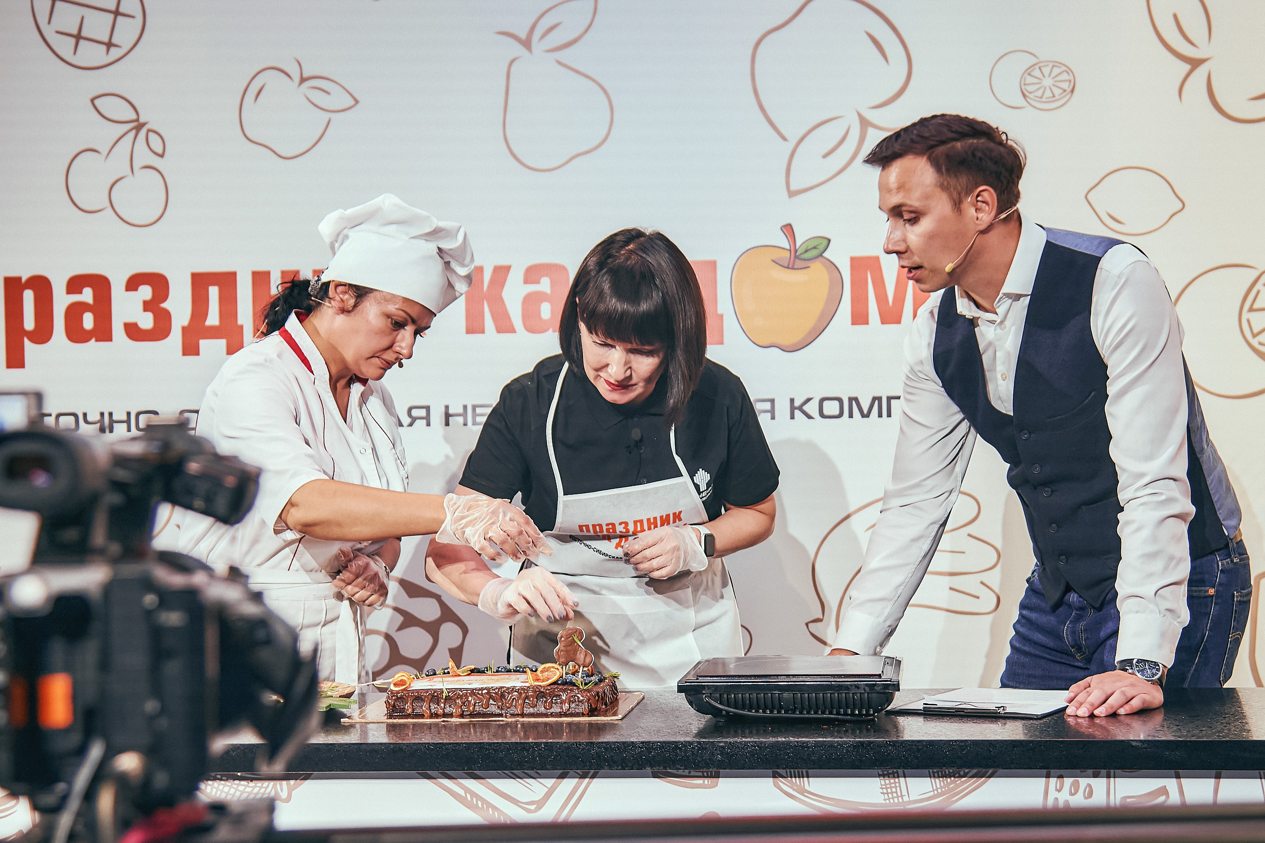 Портфолио репортажной фотосъёмки: "Роснефть" съёмка шоу для «День нефтяника». Фотограф Яковлев Роман — Красноярск