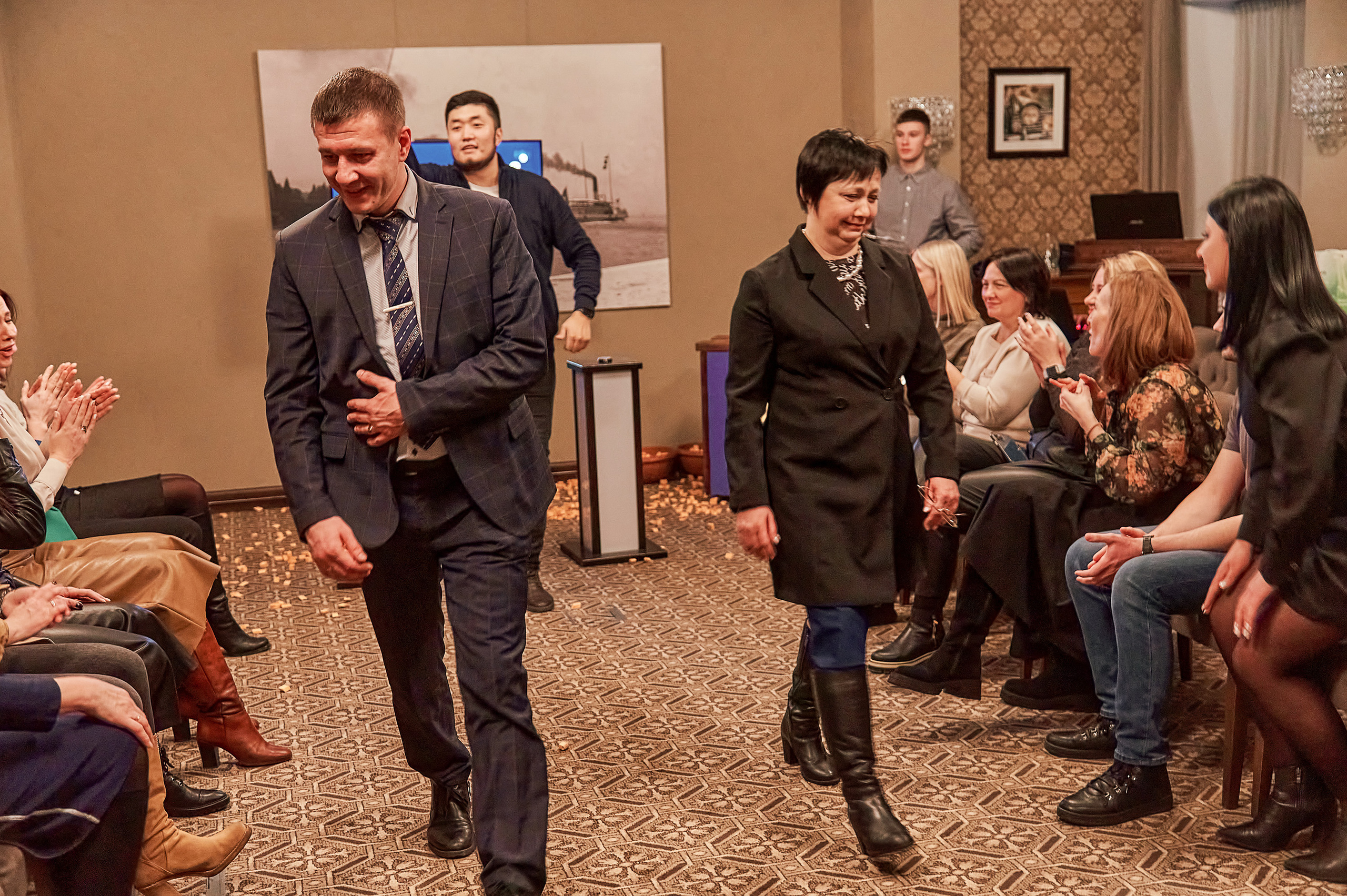 Портфолио репортажной фотосъёмки: "Сбербанк" Новый год. Фотограф Яковлев Роман — Красноярск