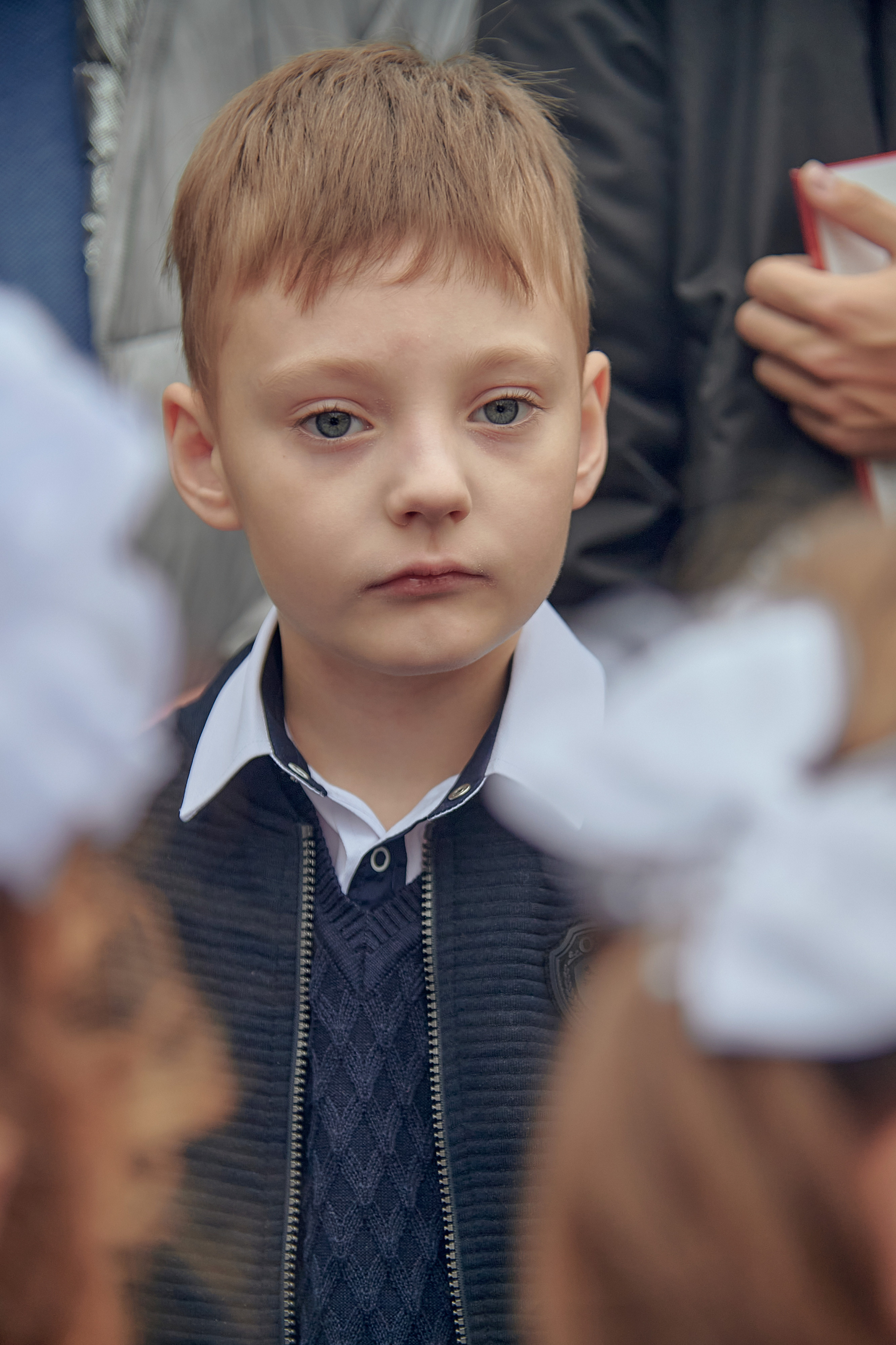 Портфолио репортажной фотосъёмки: 1 сентября в школе № 149. Фотограф Яковлев Роман — Красноярск