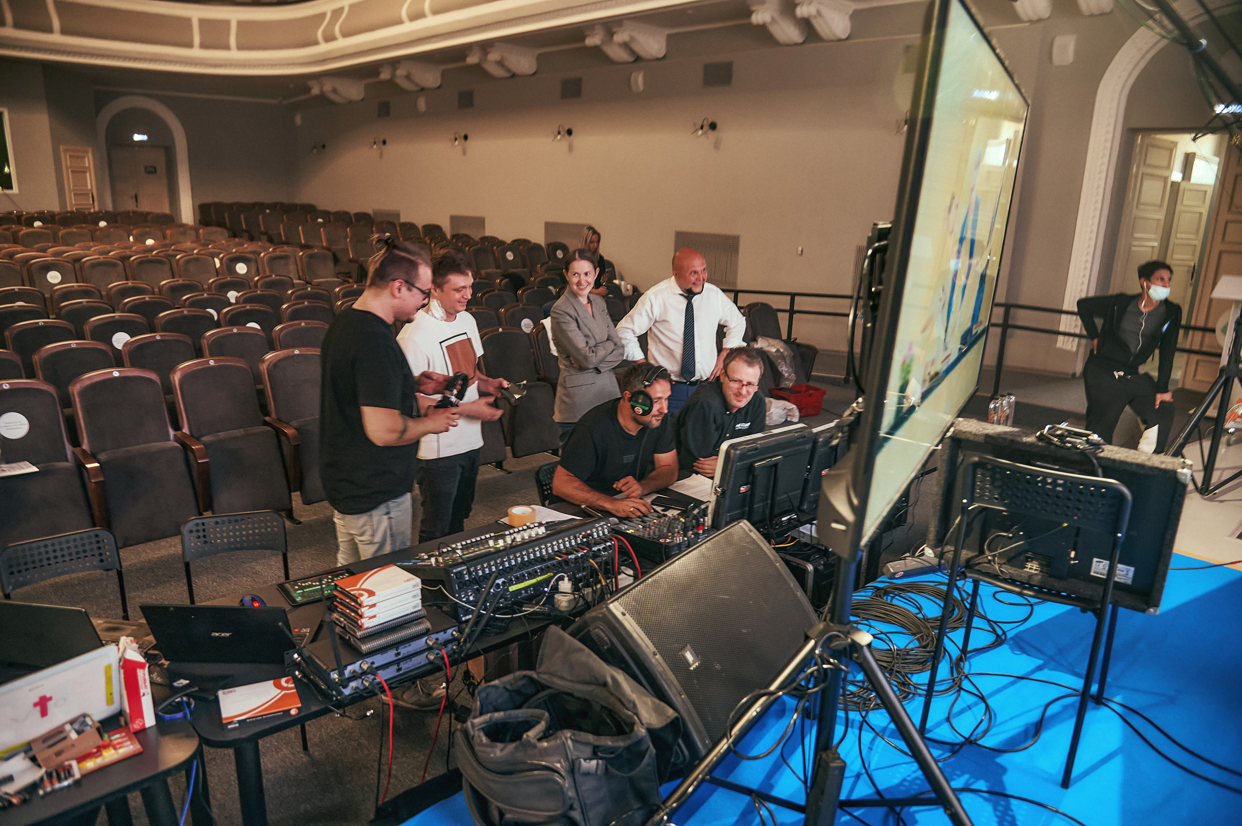 Портфолио репортажной фотосъёмки: "Роснефть" съёмка шоу для «День нефтяника». Фотограф Яковлев Роман — Красноярск