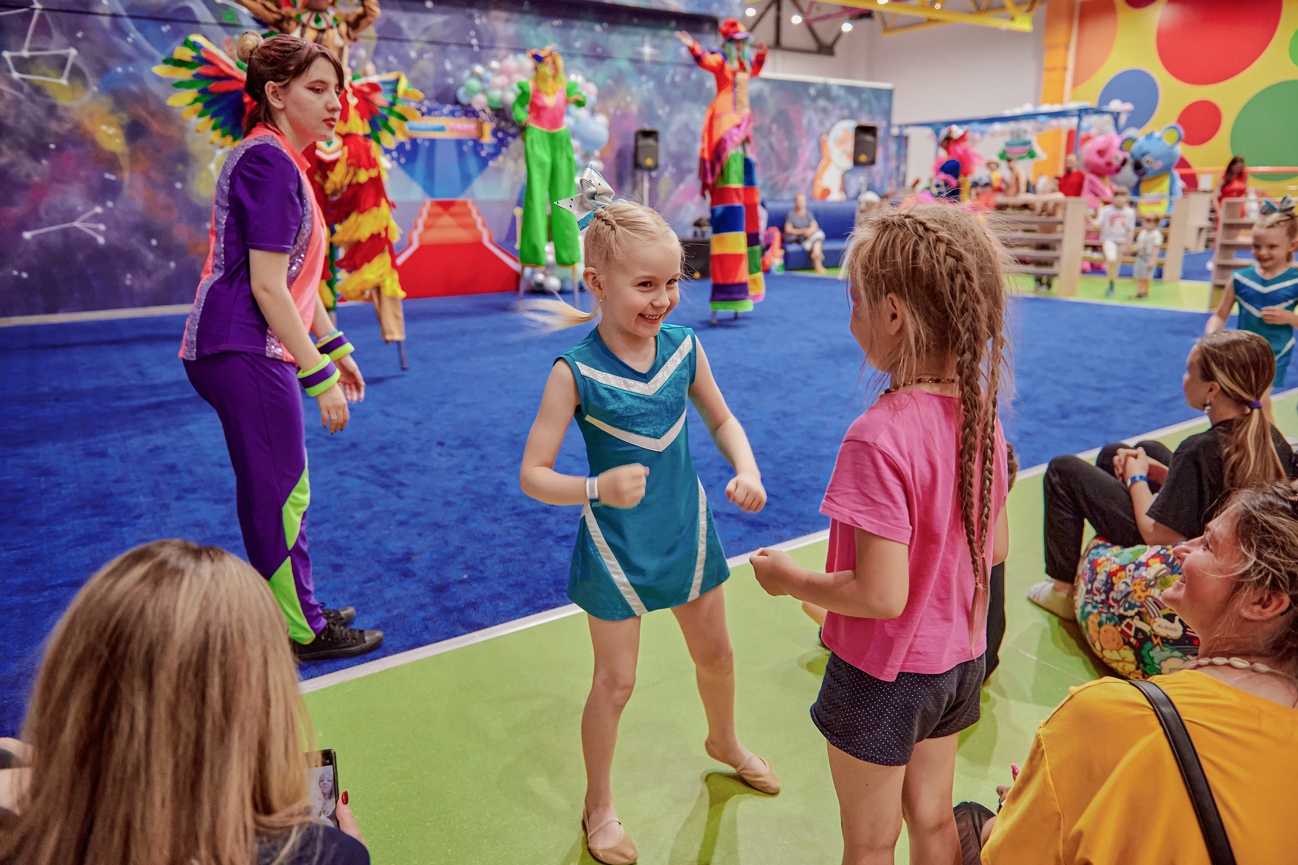 Портфолио репортажной фотосъёмки: Открытие "Vanana park". Фотограф Яковлев Роман — Красноярск