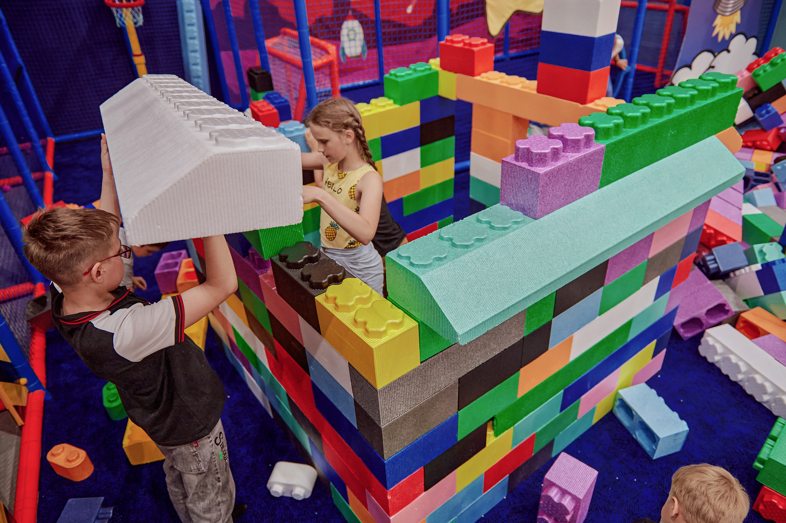 Портфолио репортажной фотосъёмки: Открытие "Vanana park". Фотограф Яковлев Роман — Красноярск