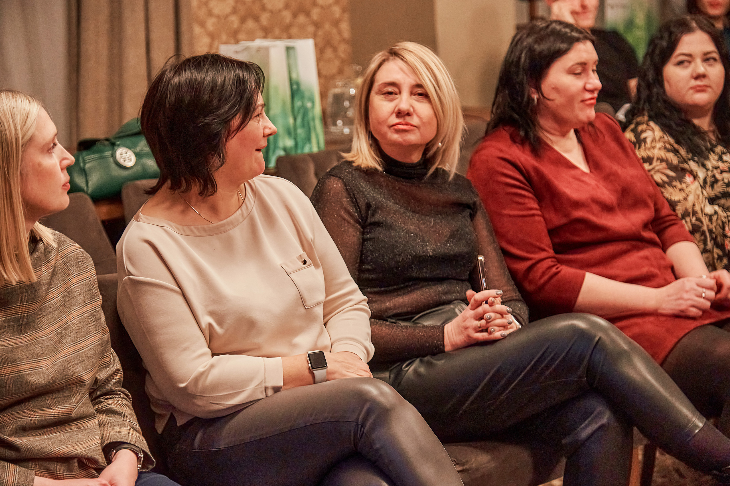 Портфолио репортажной фотосъёмки: "Сбербанк" Новый год. Фотограф Яковлев Роман — Красноярск