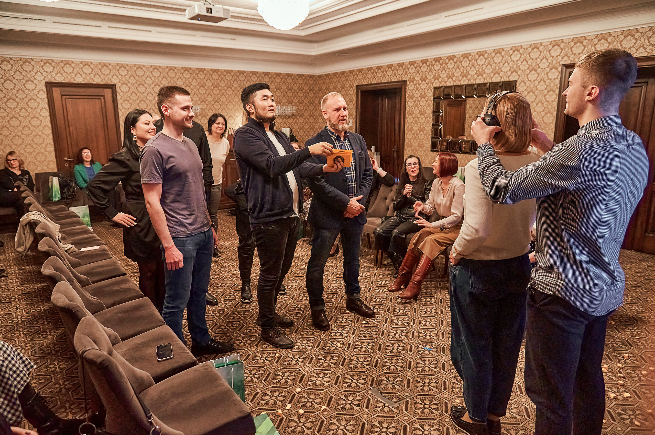 Портфолио репортажной фотосъёмки: "Сбербанк" Новый год. Фотограф Яковлев Роман — Красноярск