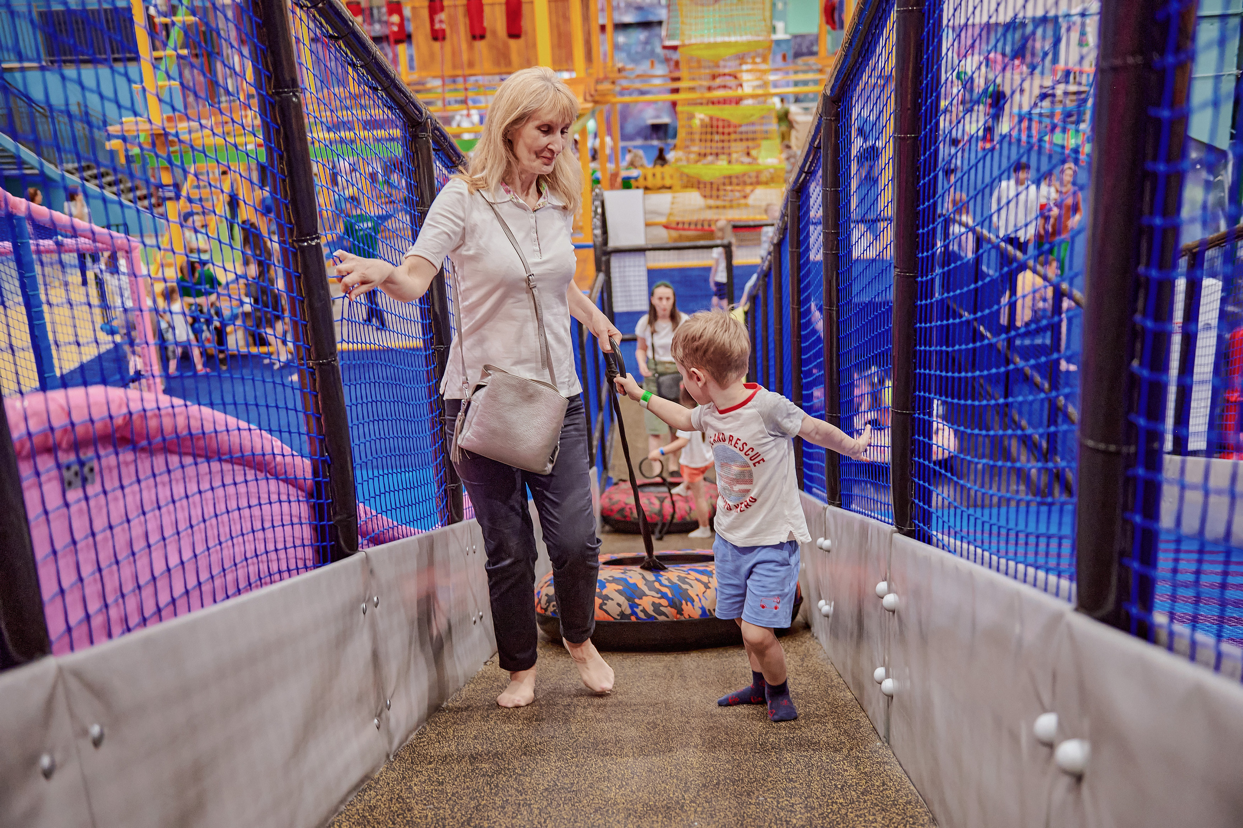 Портфолио репортажной фотосъёмки: Открытие "Vanana park". Фотограф Яковлев Роман — Красноярск